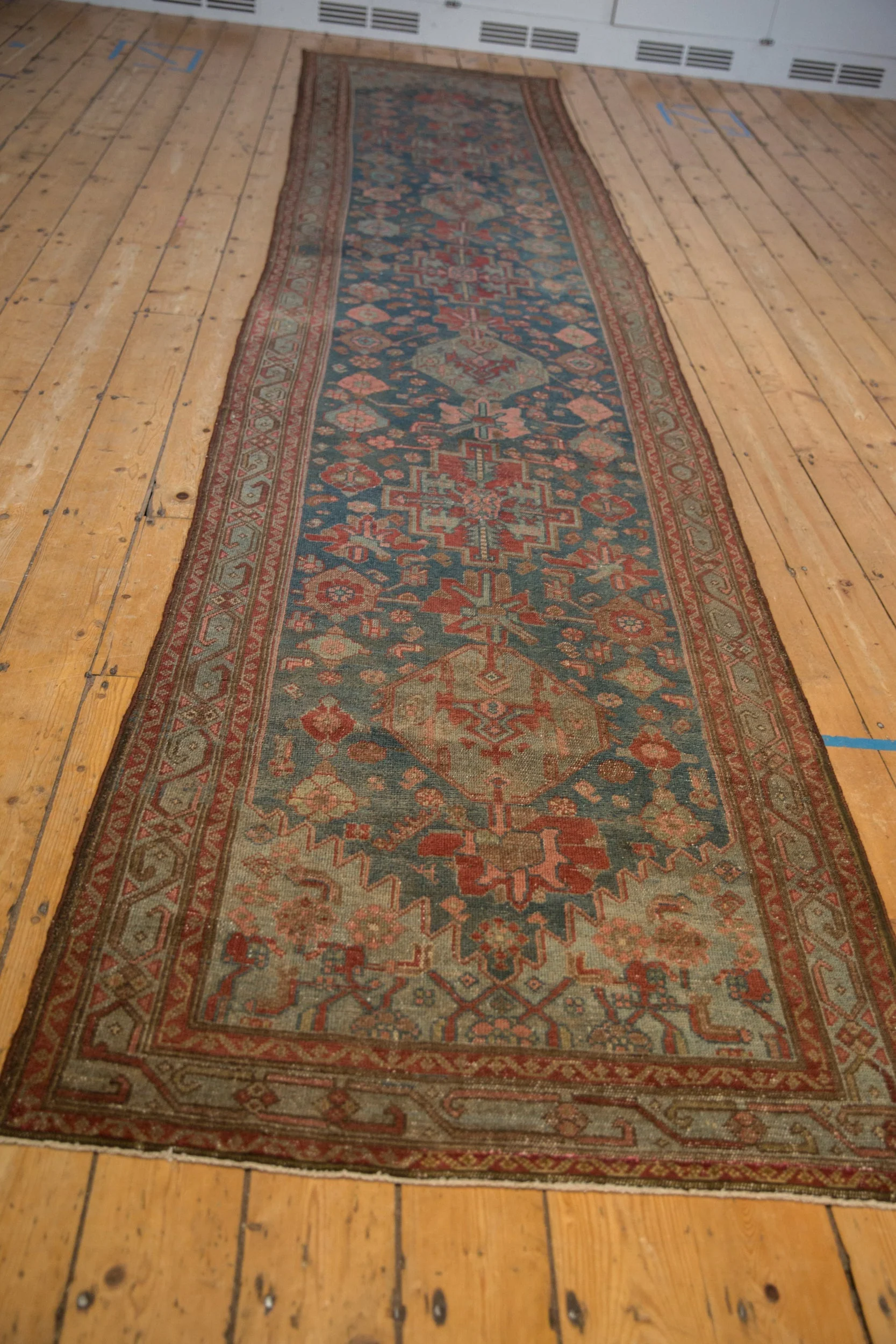 3.5x15.5 Vintage Distressed Malayer Rug Runner - Image 4