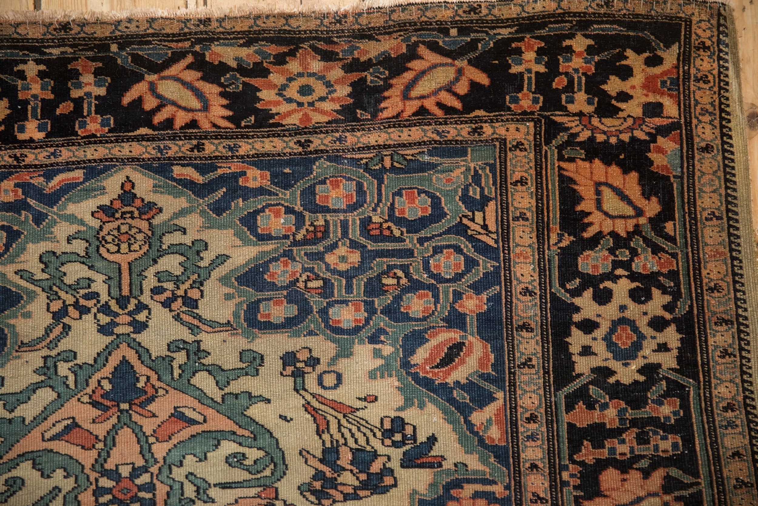 3.5x4.5 Antique Farahan Sarouk Square Rug - Image 3