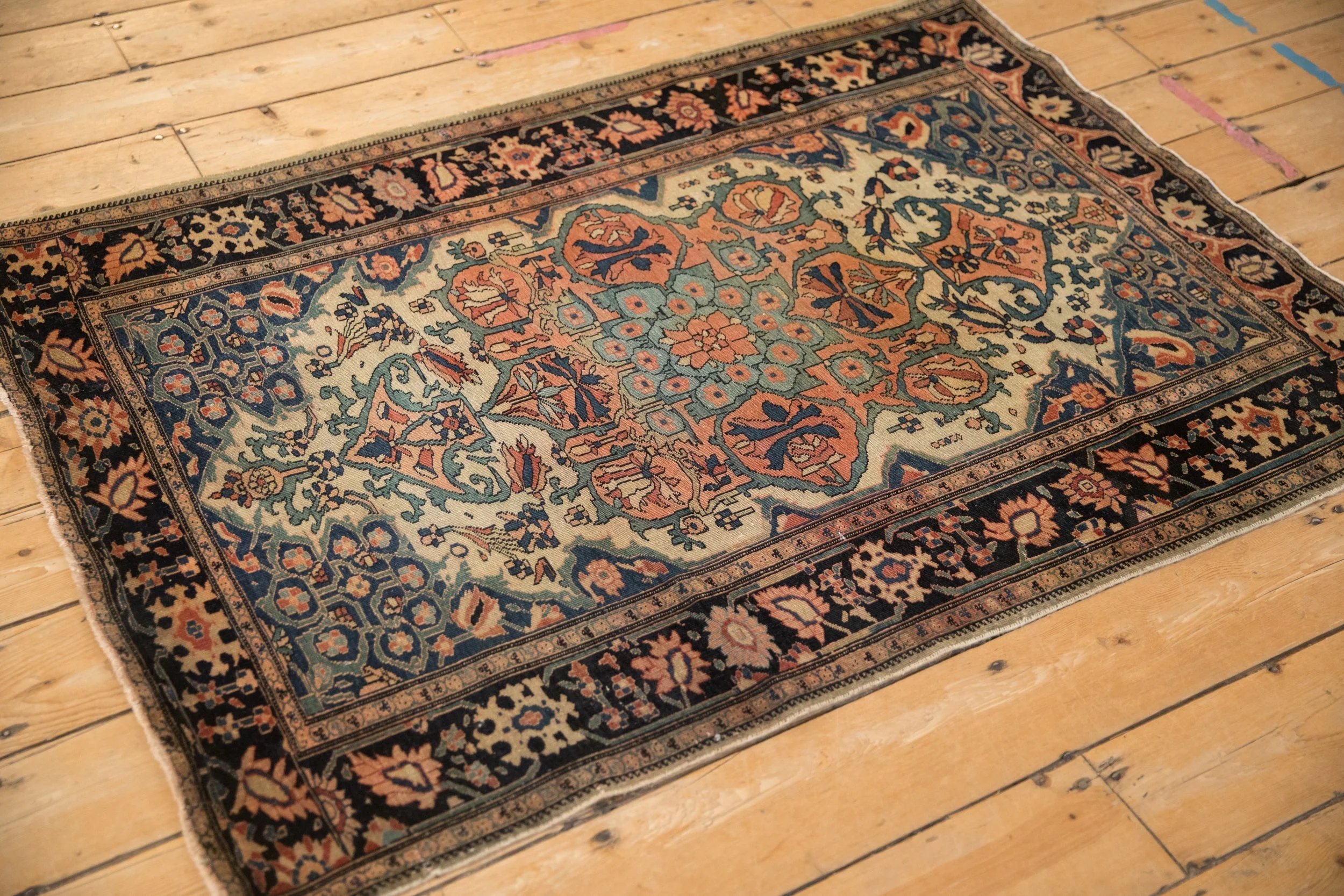3.5x4.5 Antique Farahan Sarouk Square Rug - Image 6