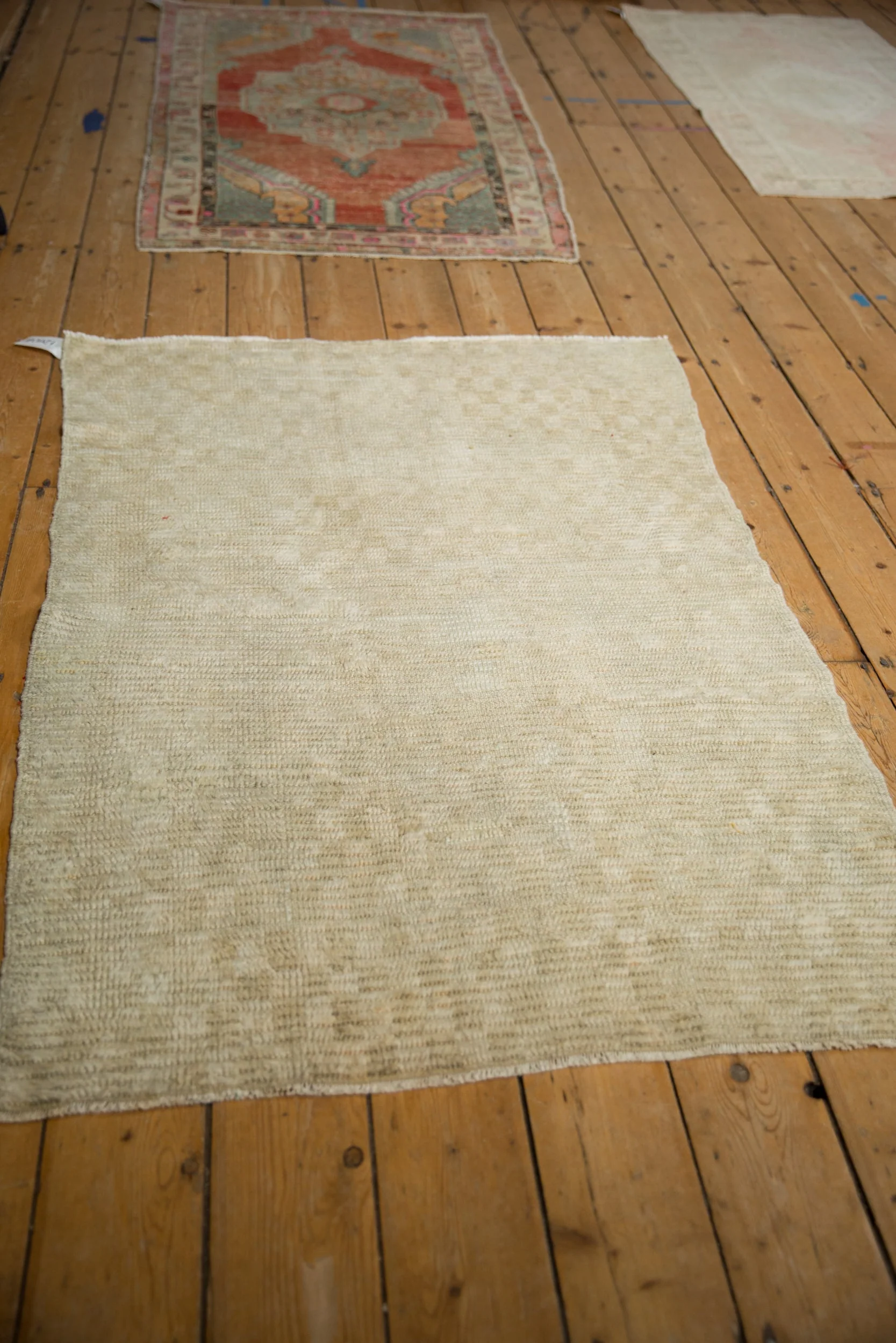 3.5x4.5 Vintage Distressed Tulu Square Rug - Image 4