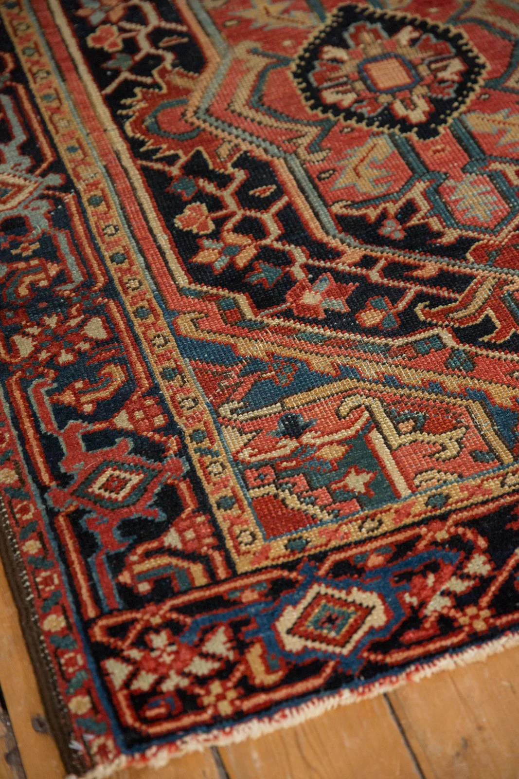3.5x4.5 Vintage Heriz Square Rug - Image 10