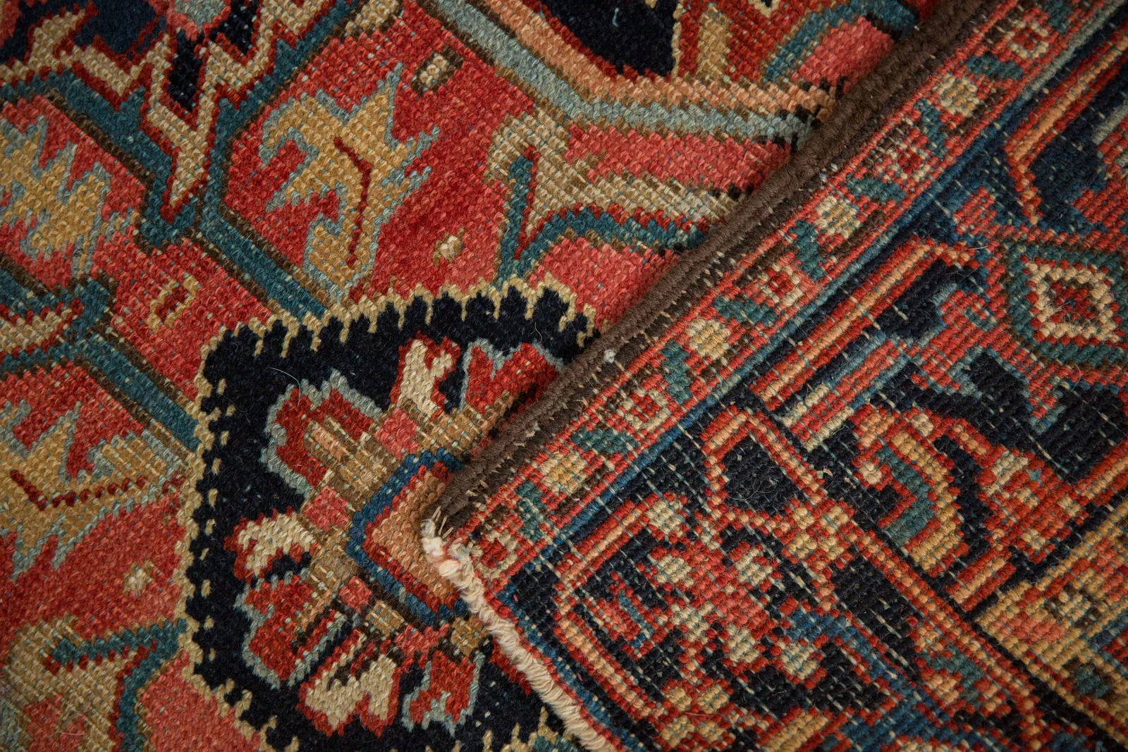 3.5x4.5 Vintage Heriz Square Rug - Image 4