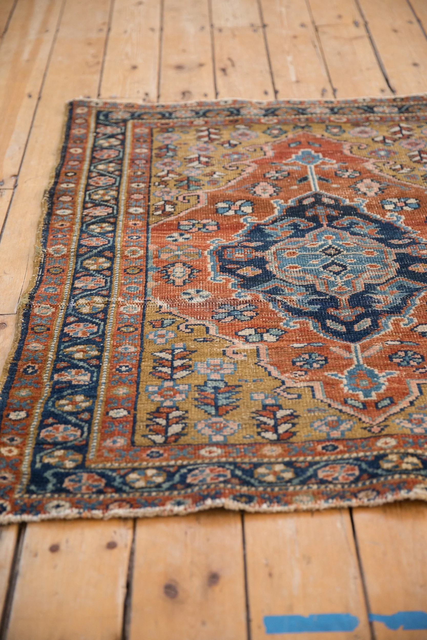 3.5x4 Vintage Heriz Square Rug - Image 4
