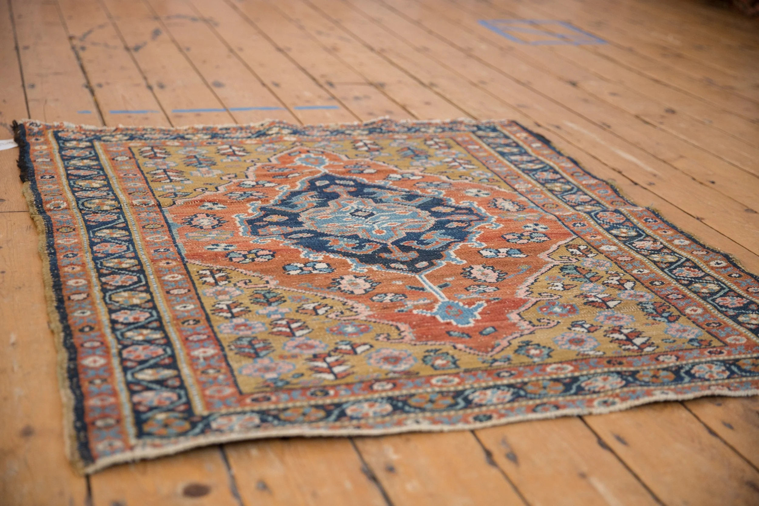 3.5x4 Vintage Heriz Square Rug - Image 7