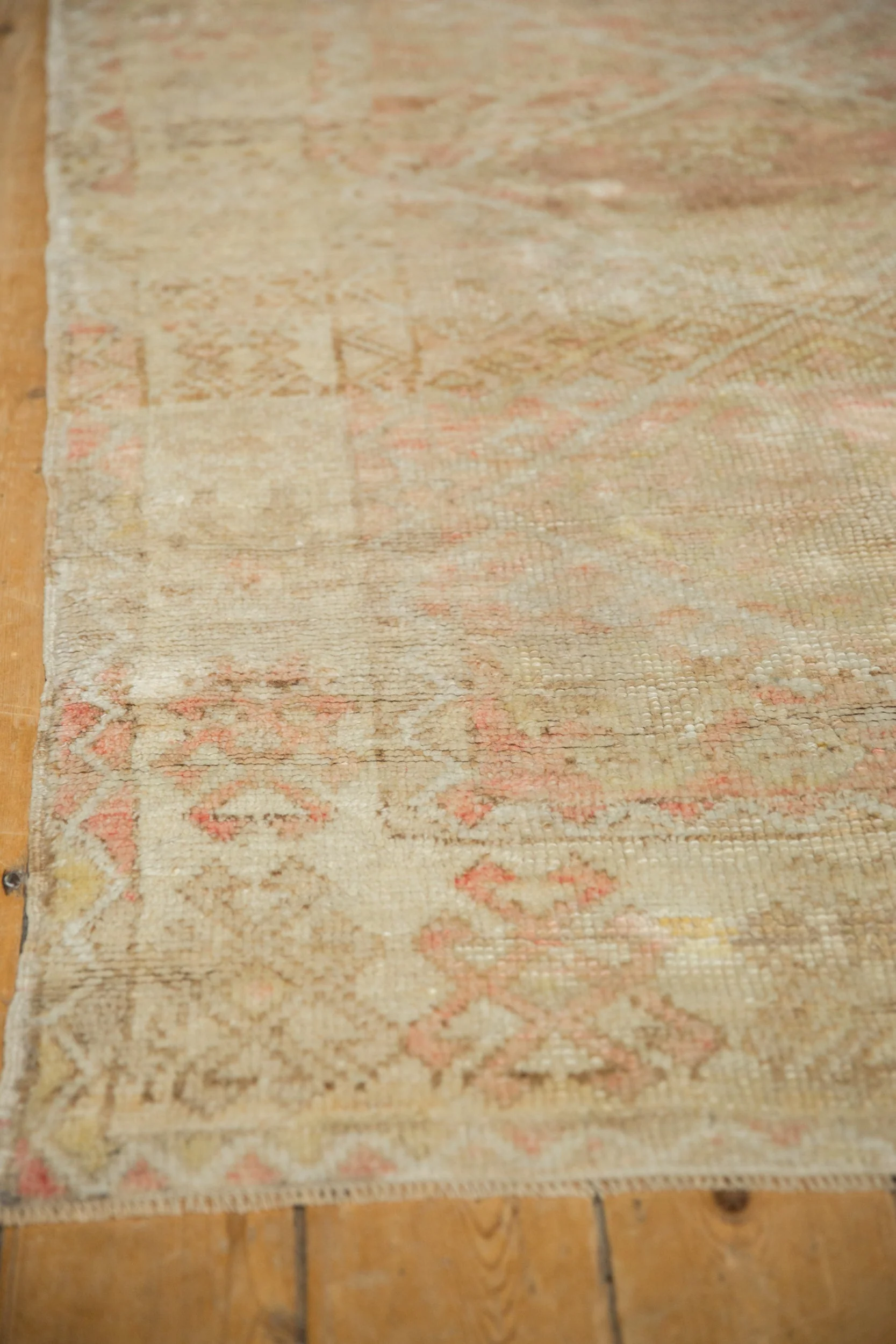 3.5x5.5 Vintage Distressed Anatolian Rug - Image 5