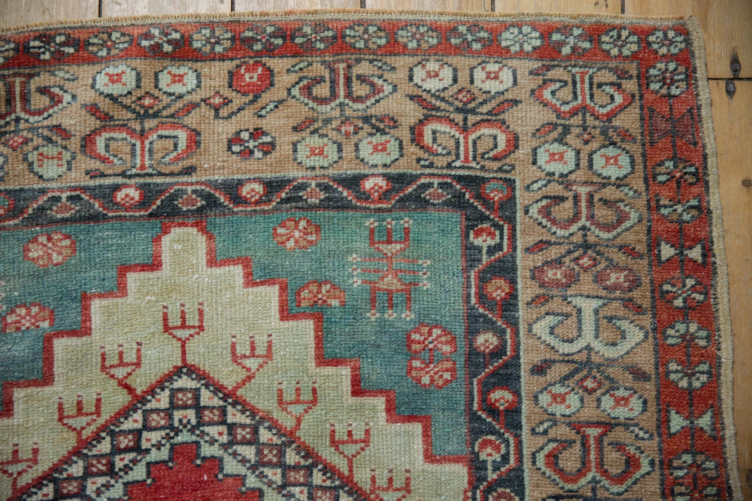 3.5x5.5 Vintage Distressed Anatolian Rug - Image 3