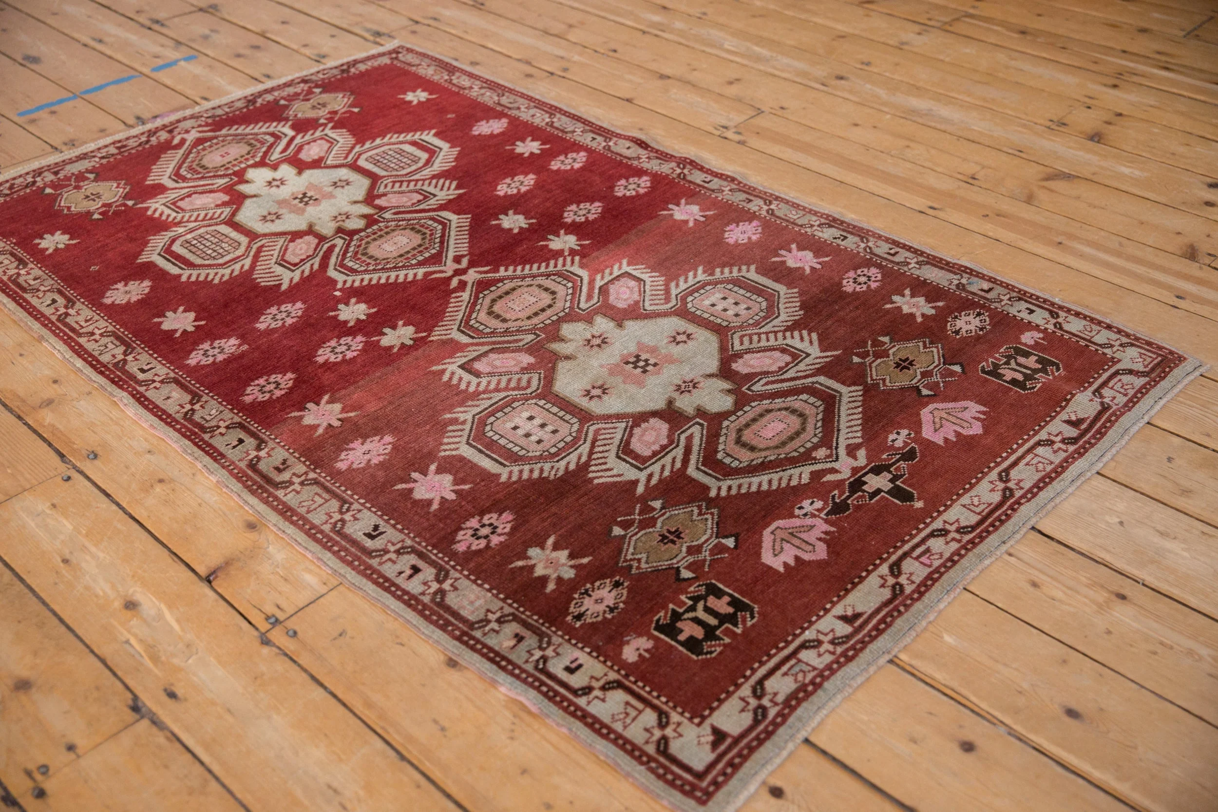 3.5x5.5 Vintage Distressed Caucasian Rug - Image 4