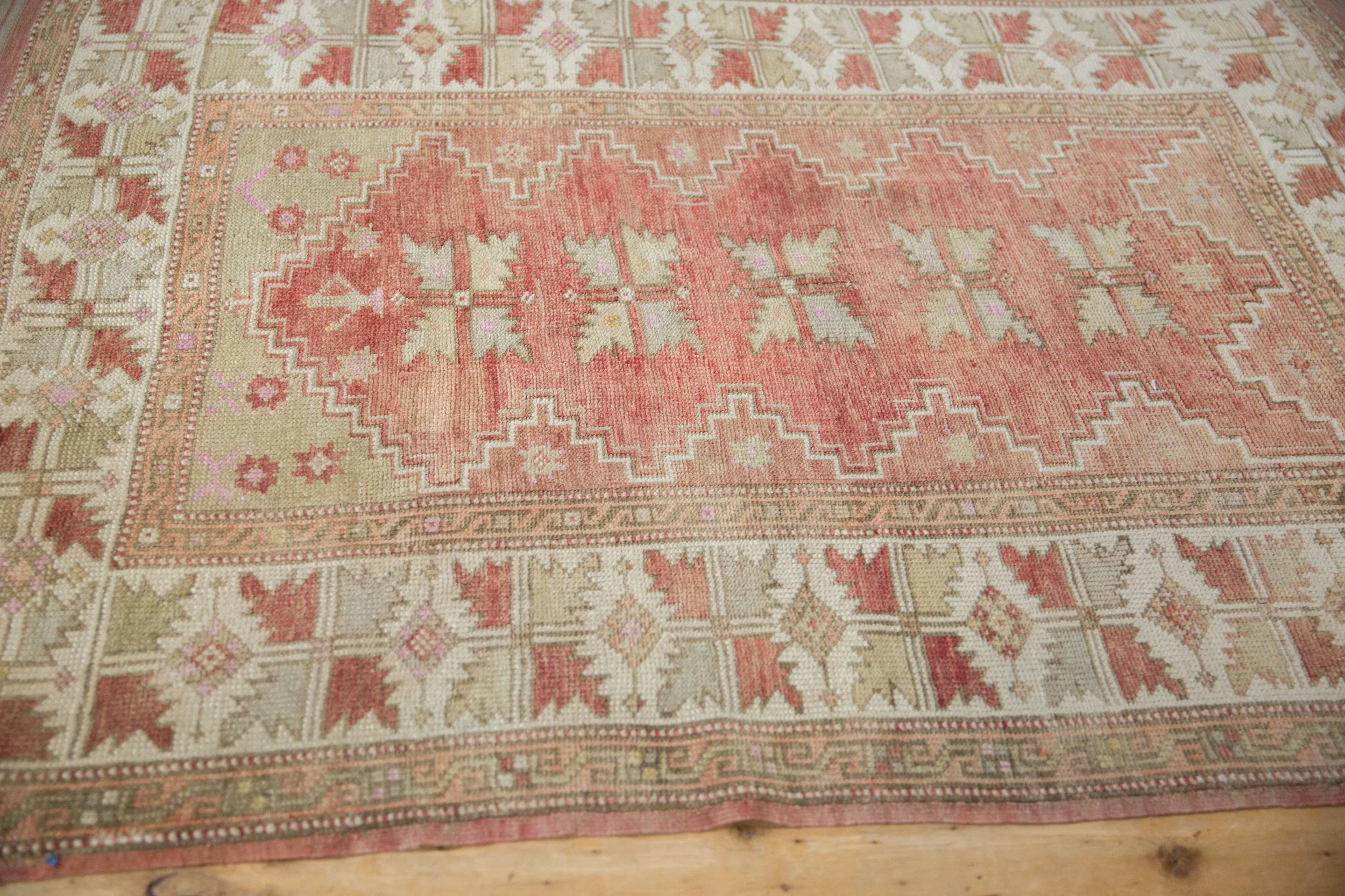 3.5x5.5 Vintage Distressed Melas Rug - Image 6
