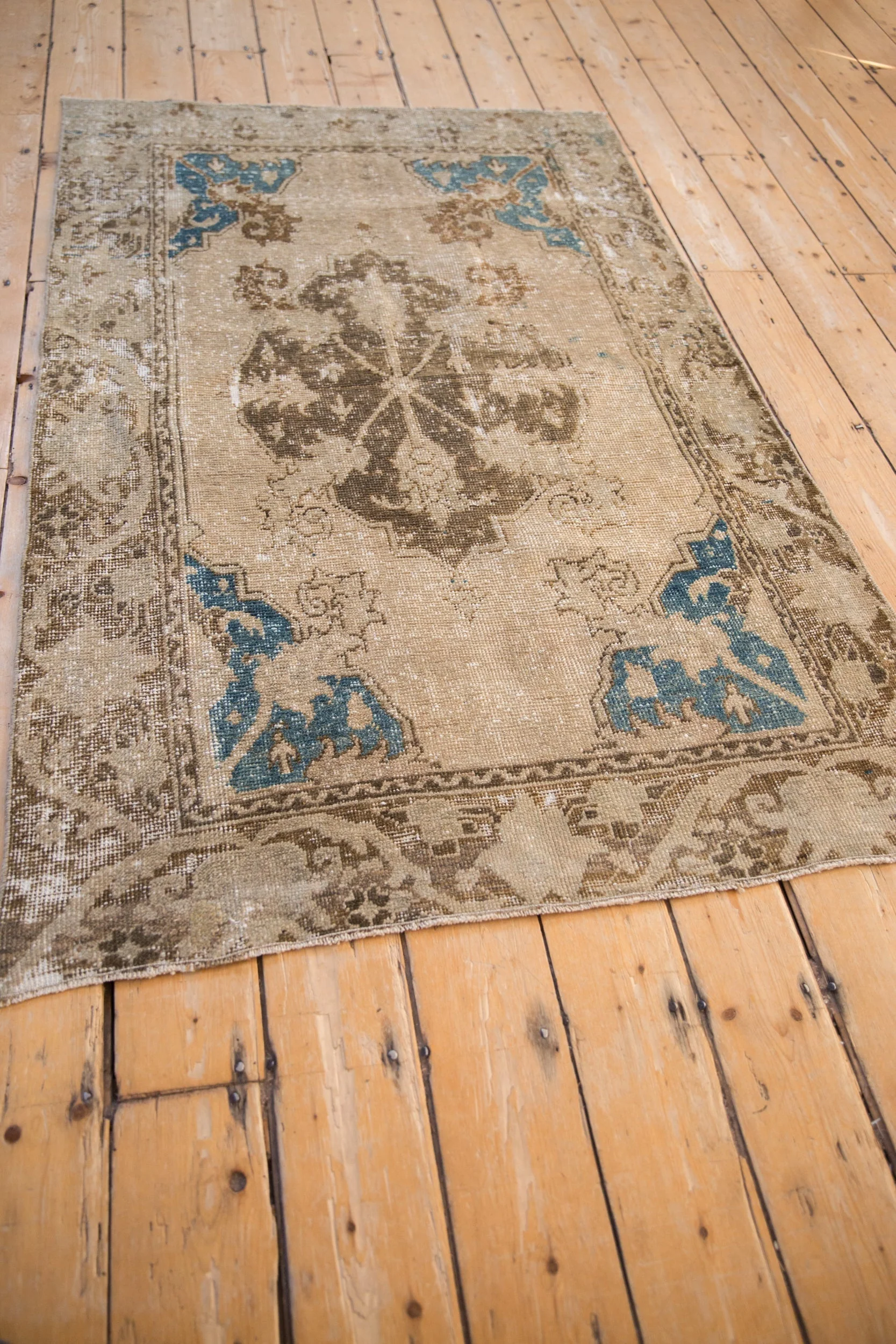 3.5x5.5 Vintage Distressed Oushak Rug - Image 6