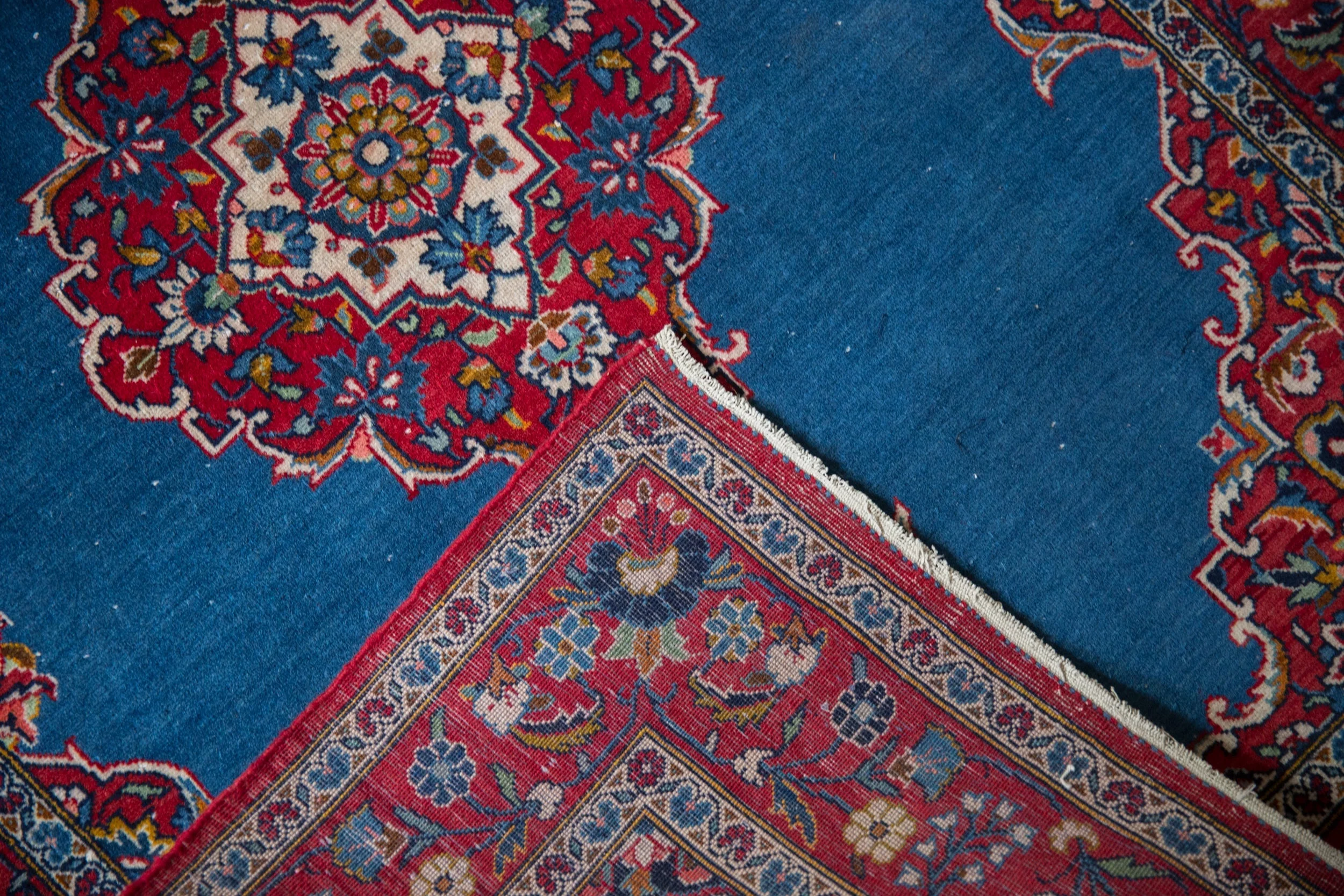 3.5x5.5 Vintage Fine Kashan Rug - Image 9