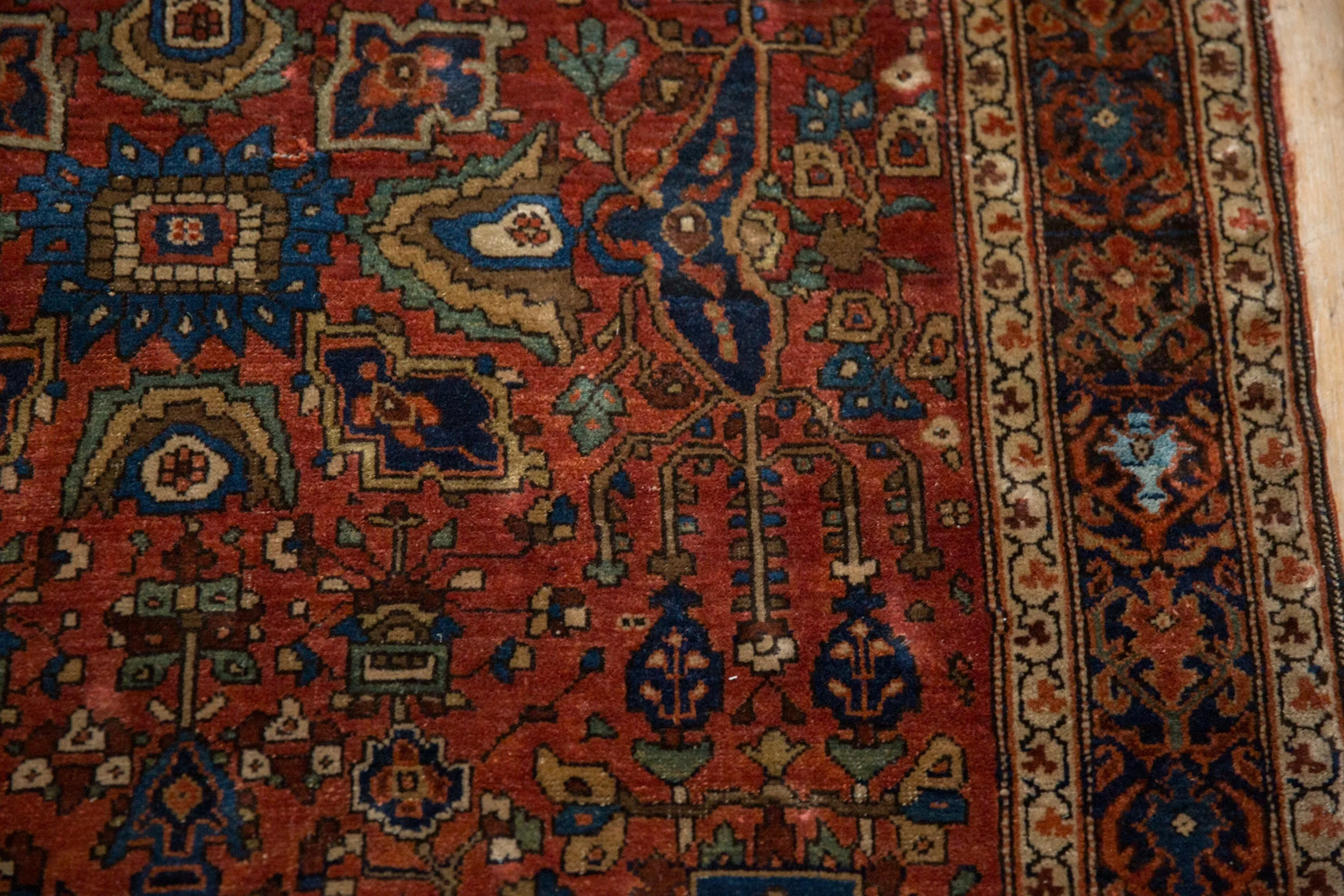 3.5x5 Antique Farahan Sarouk Rug - Image 14