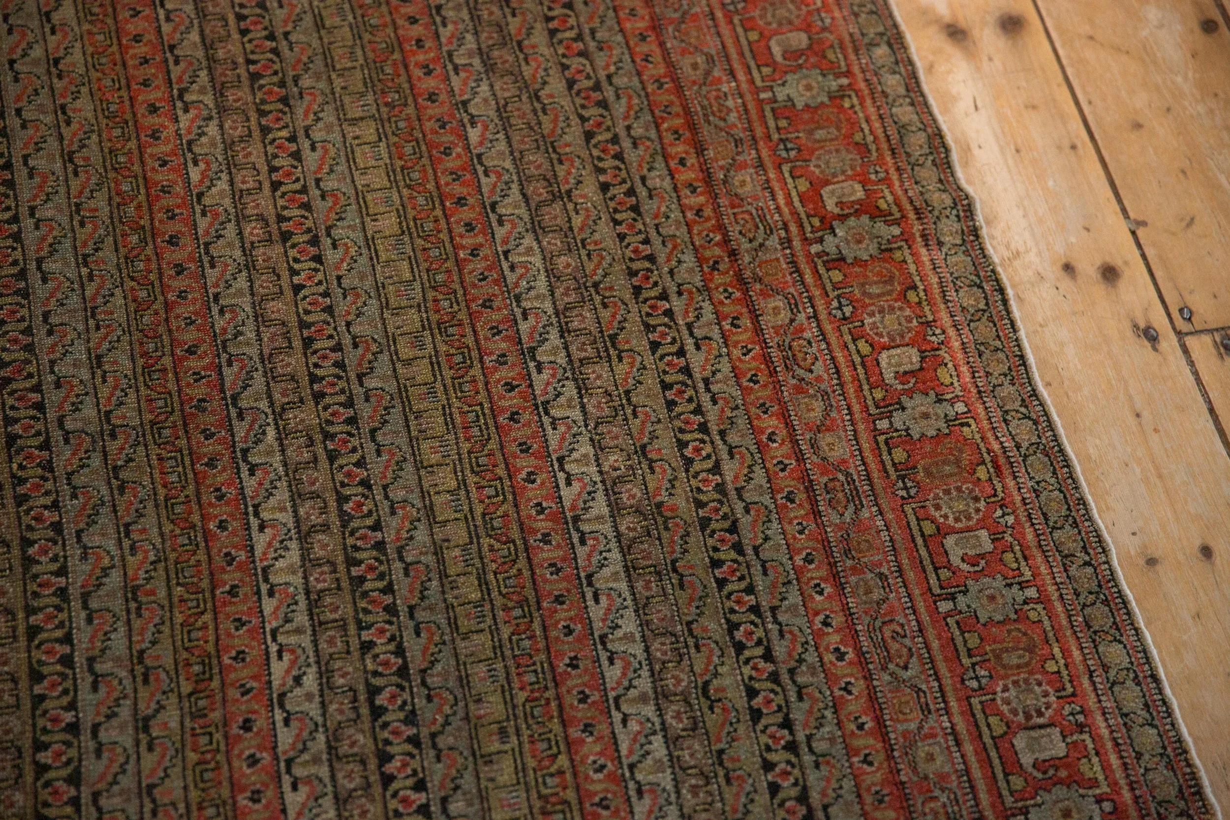 3.5x5 Antique Senneh Rug - Image 7