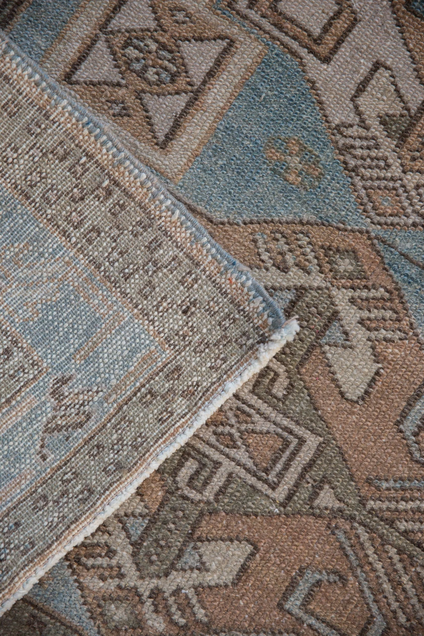 3.5x5 Vintage Distressed Hamadan Rug - Image 11