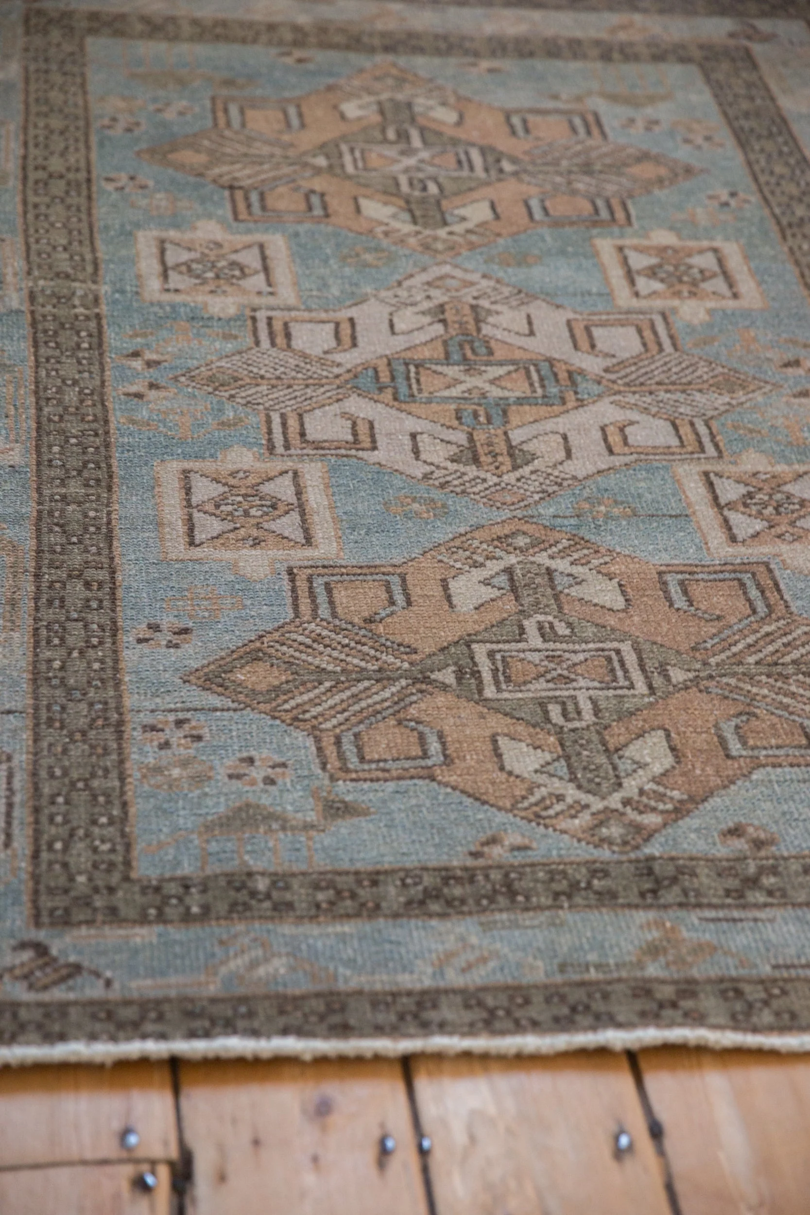 3.5x5 Vintage Distressed Hamadan Rug - Image 8