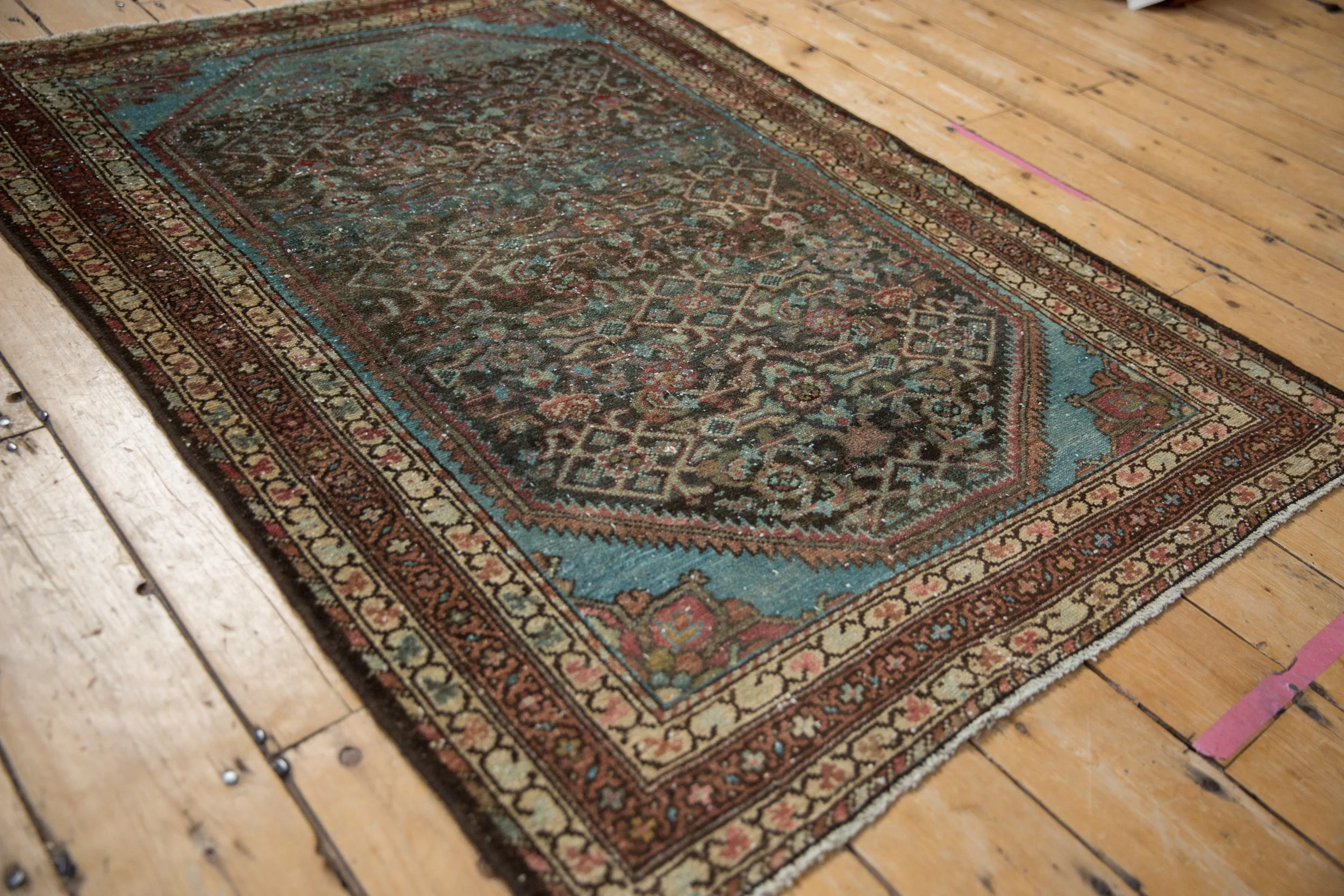 3.5x5 Vintage Distressed Malayer Rug - Image 5