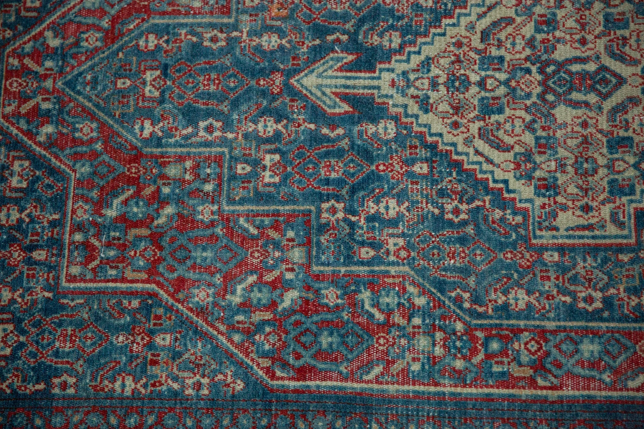 3.5x5 Vintage Distressed Senneh Rug - Image 7