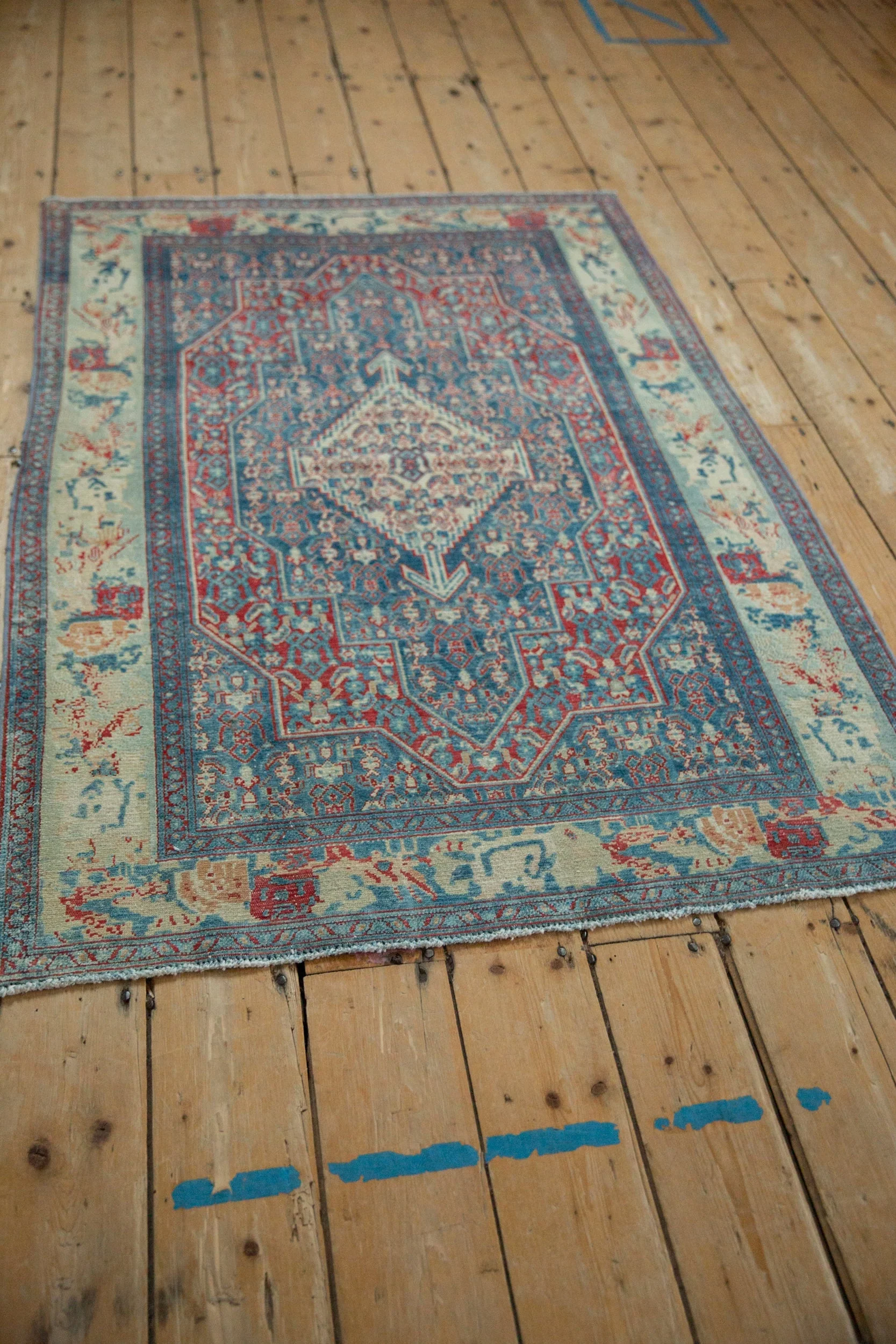 3.5x5 Vintage Distressed Senneh Rug - Image 8