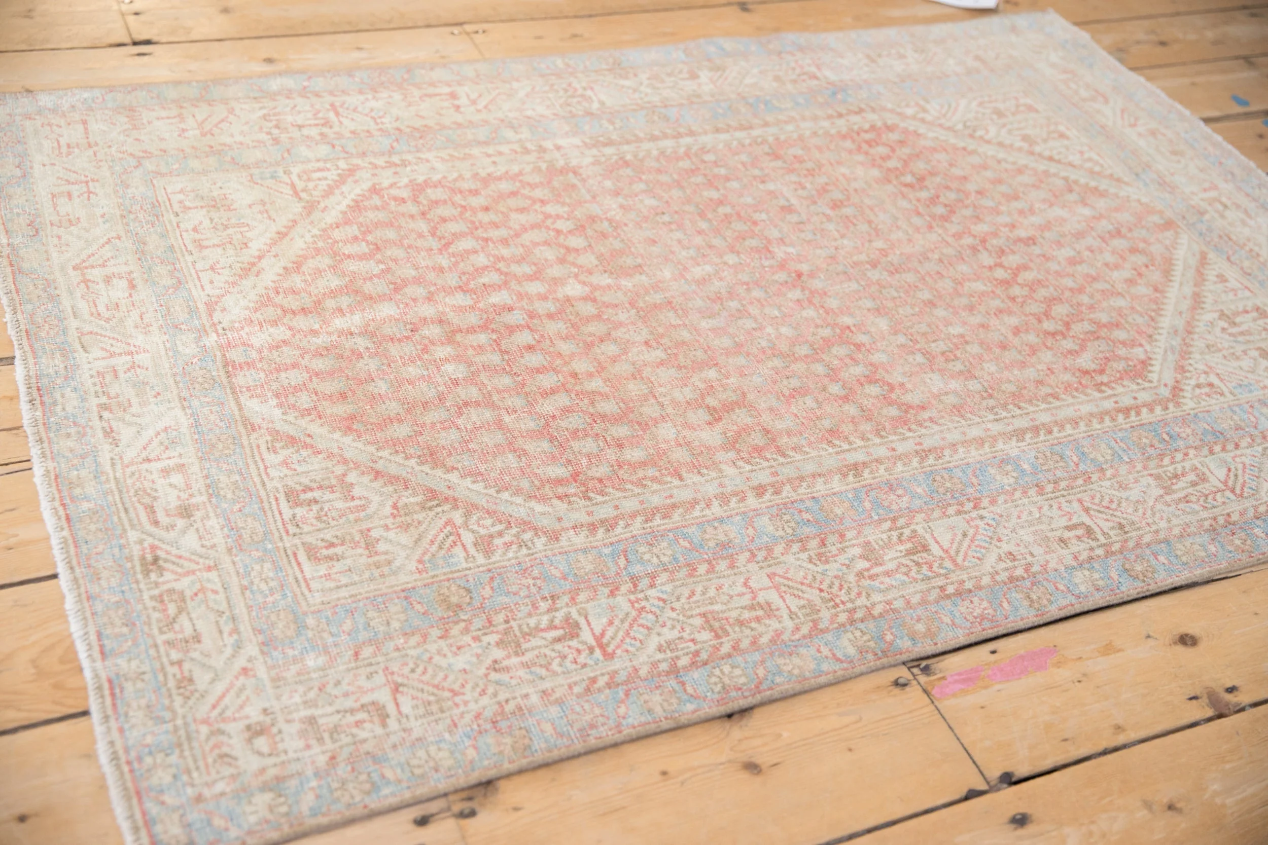 3.5x5 Vintage Distressed Serbend Rug - Image 7