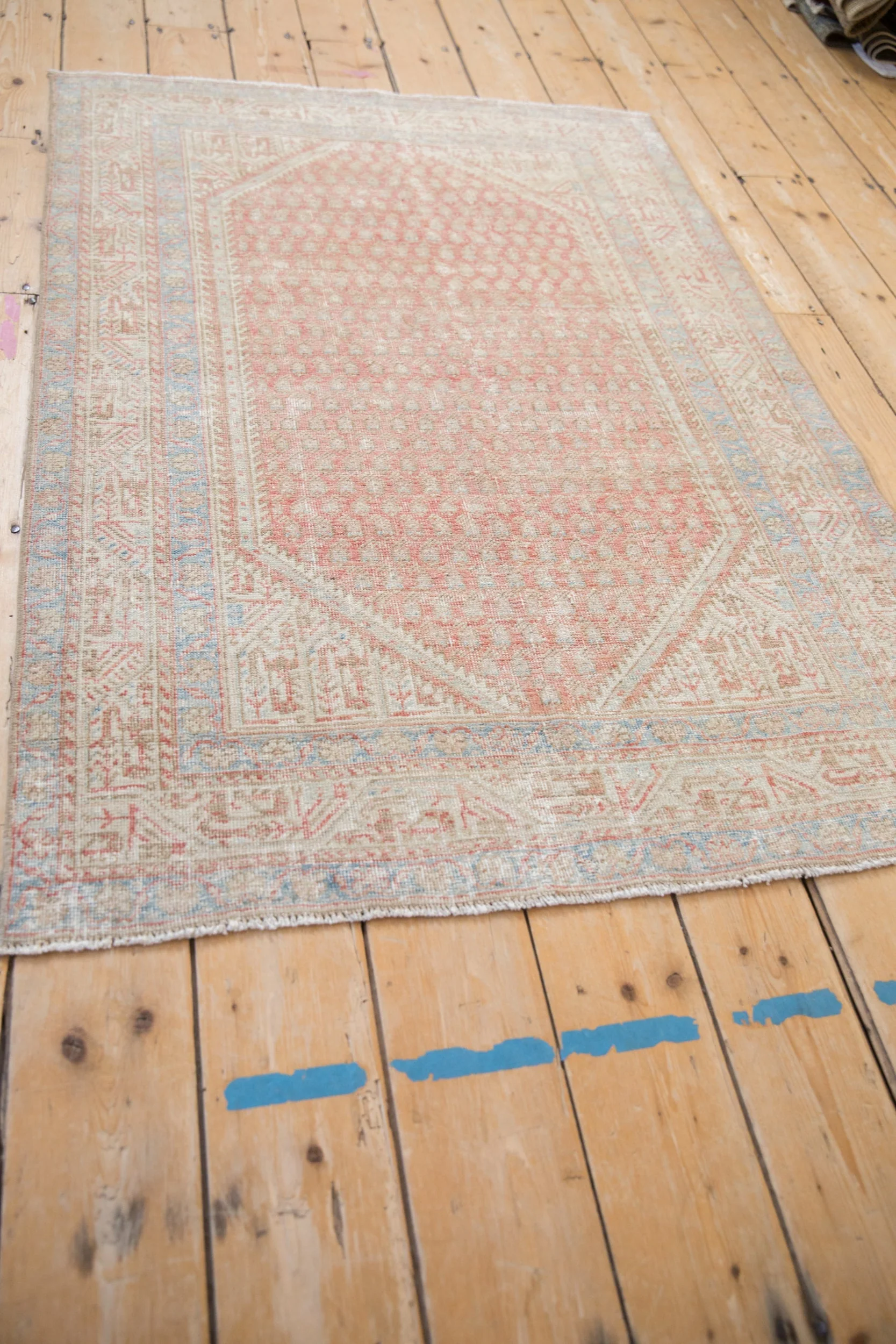 3.5x5 Vintage Distressed Serbend Rug - Image 9
