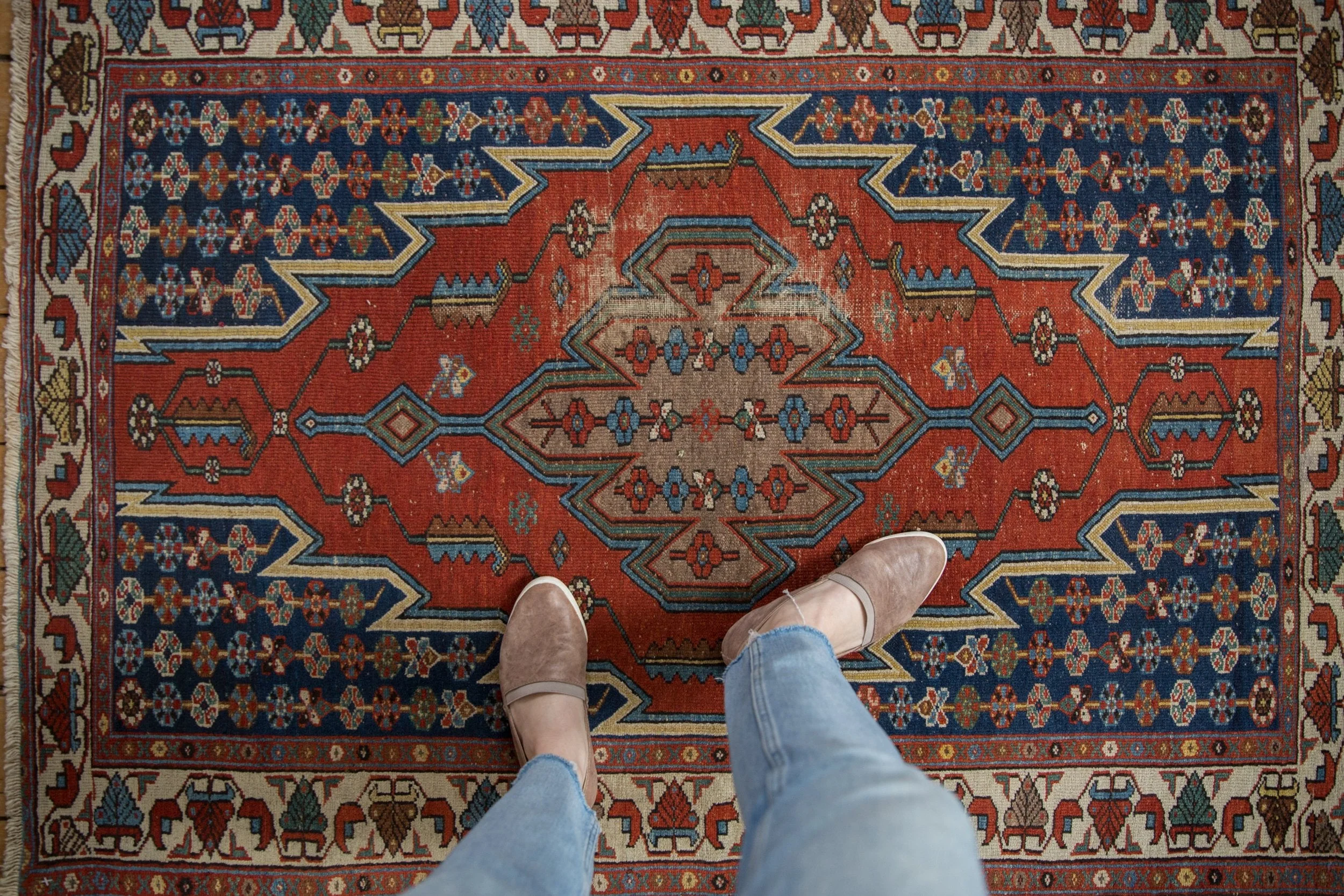 3.5x5 Vintage Fine Hamadan Rug - Image 2