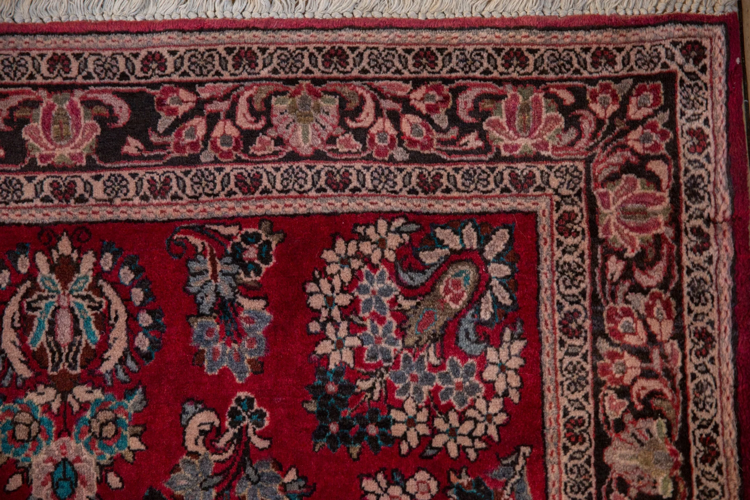 3.5x5 Vintage Fine Sarouk Rug - Image 3