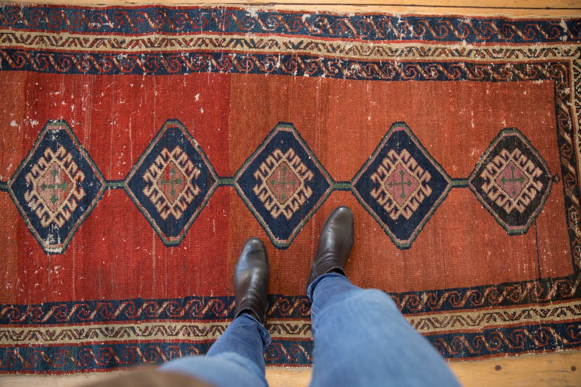 3.5x6.5 Antique Bakshaish Rug - Image 2