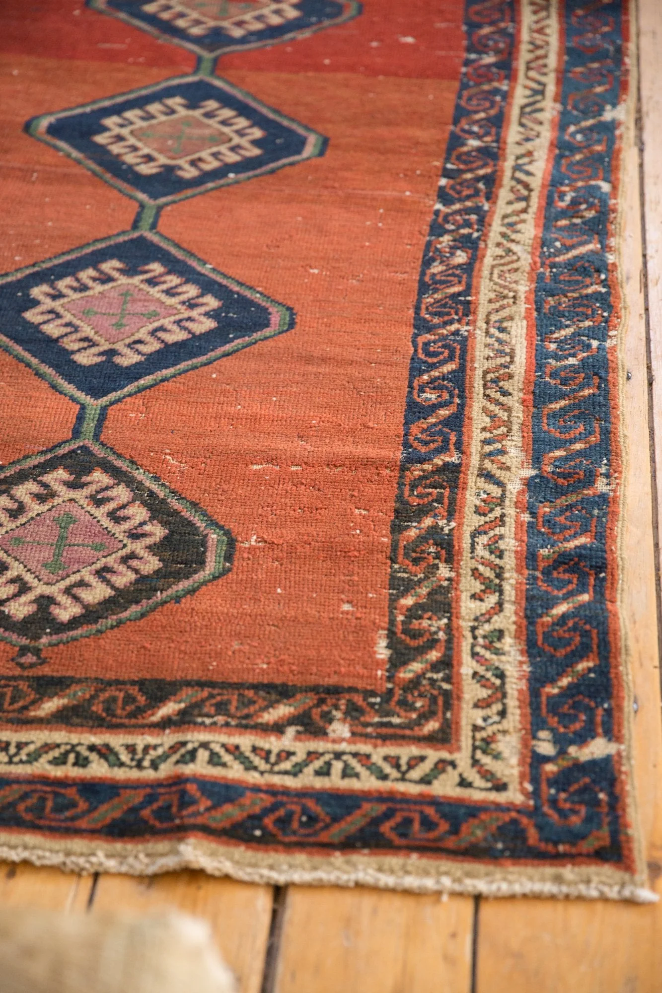 3.5x6.5 Antique Bakshaish Rug - Image 4
