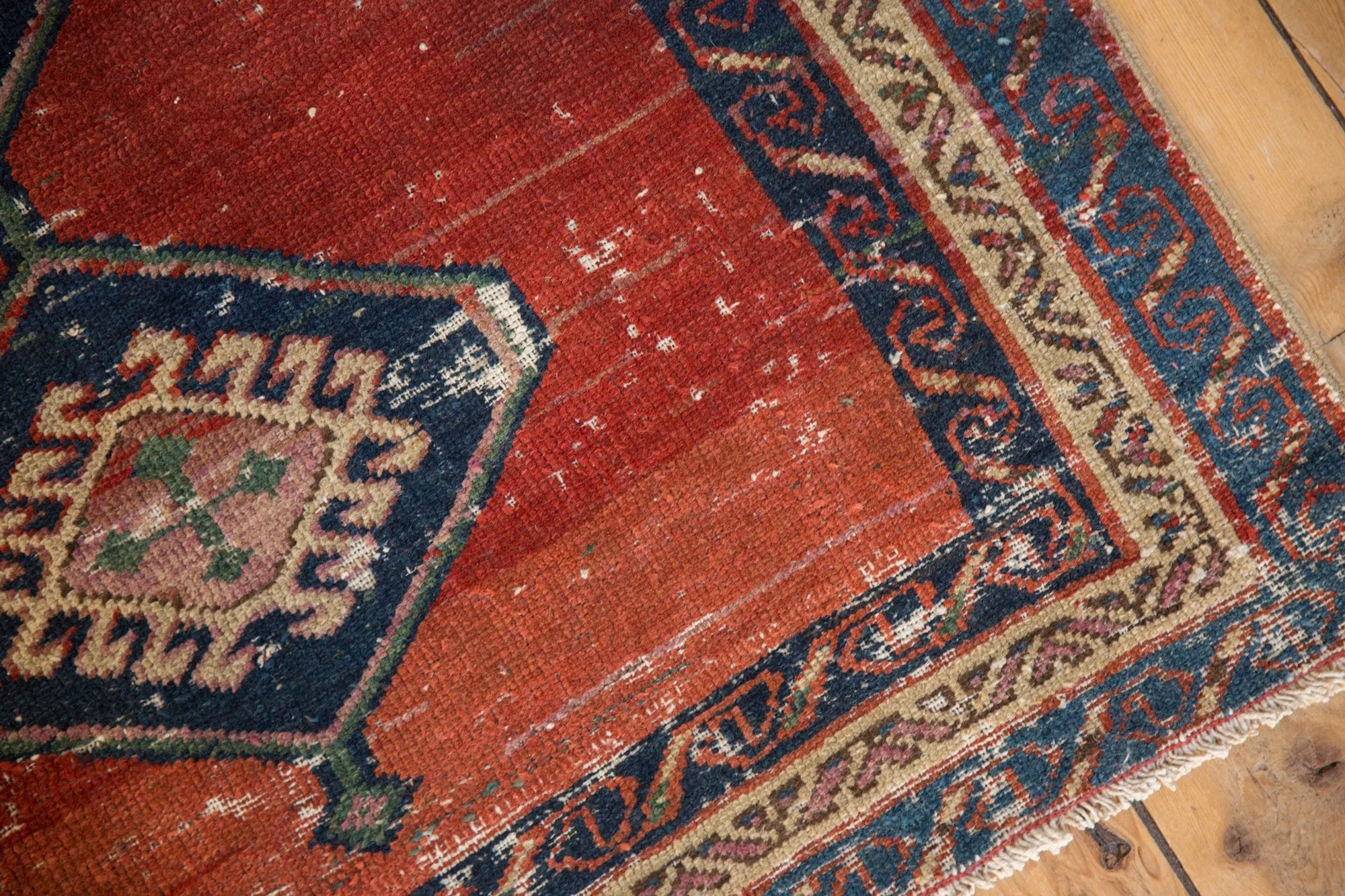 3.5x6.5 Antique Bakshaish Rug - Image 7