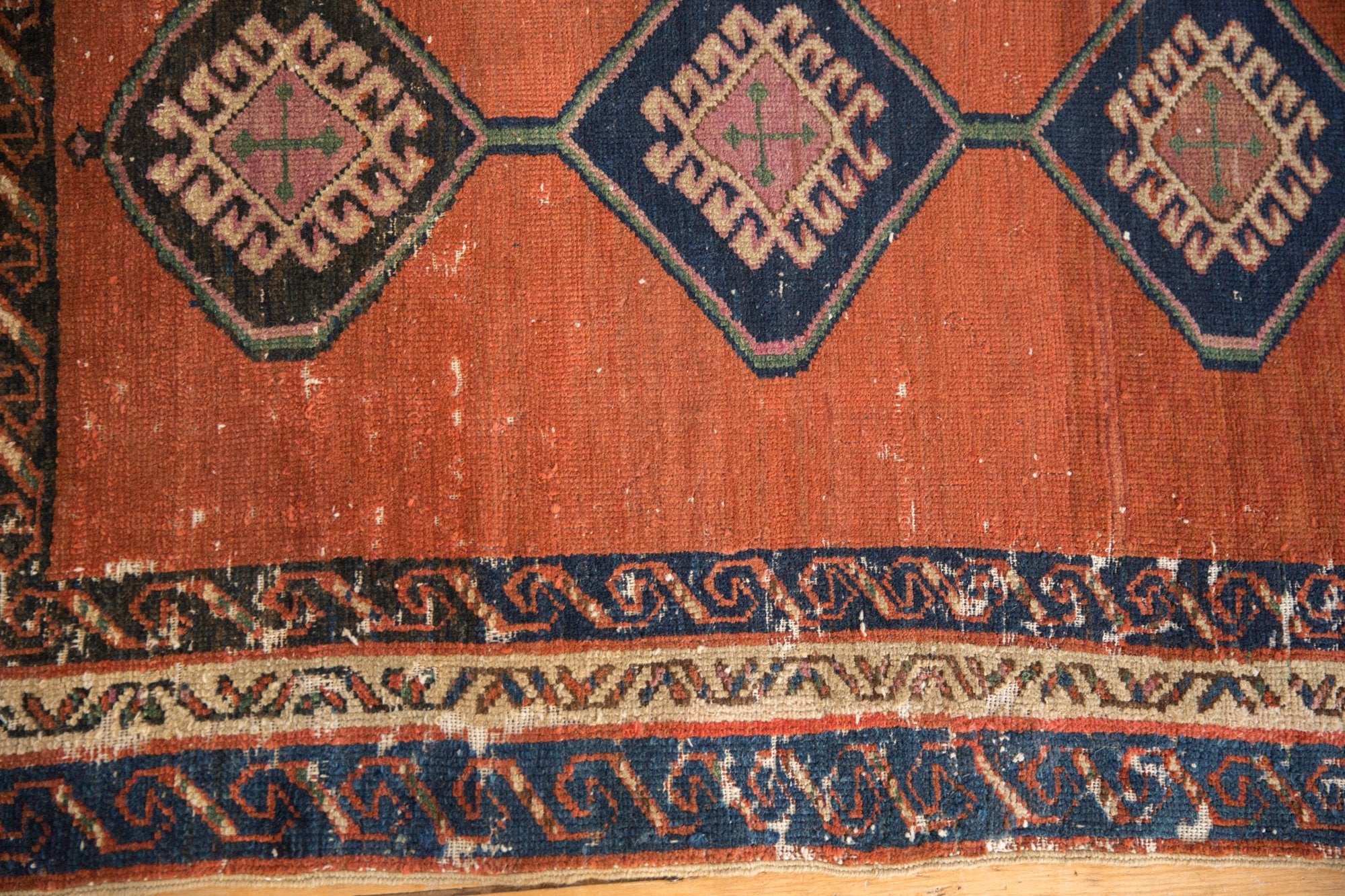 3.5x6.5 Antique Bakshaish Rug - Image 9