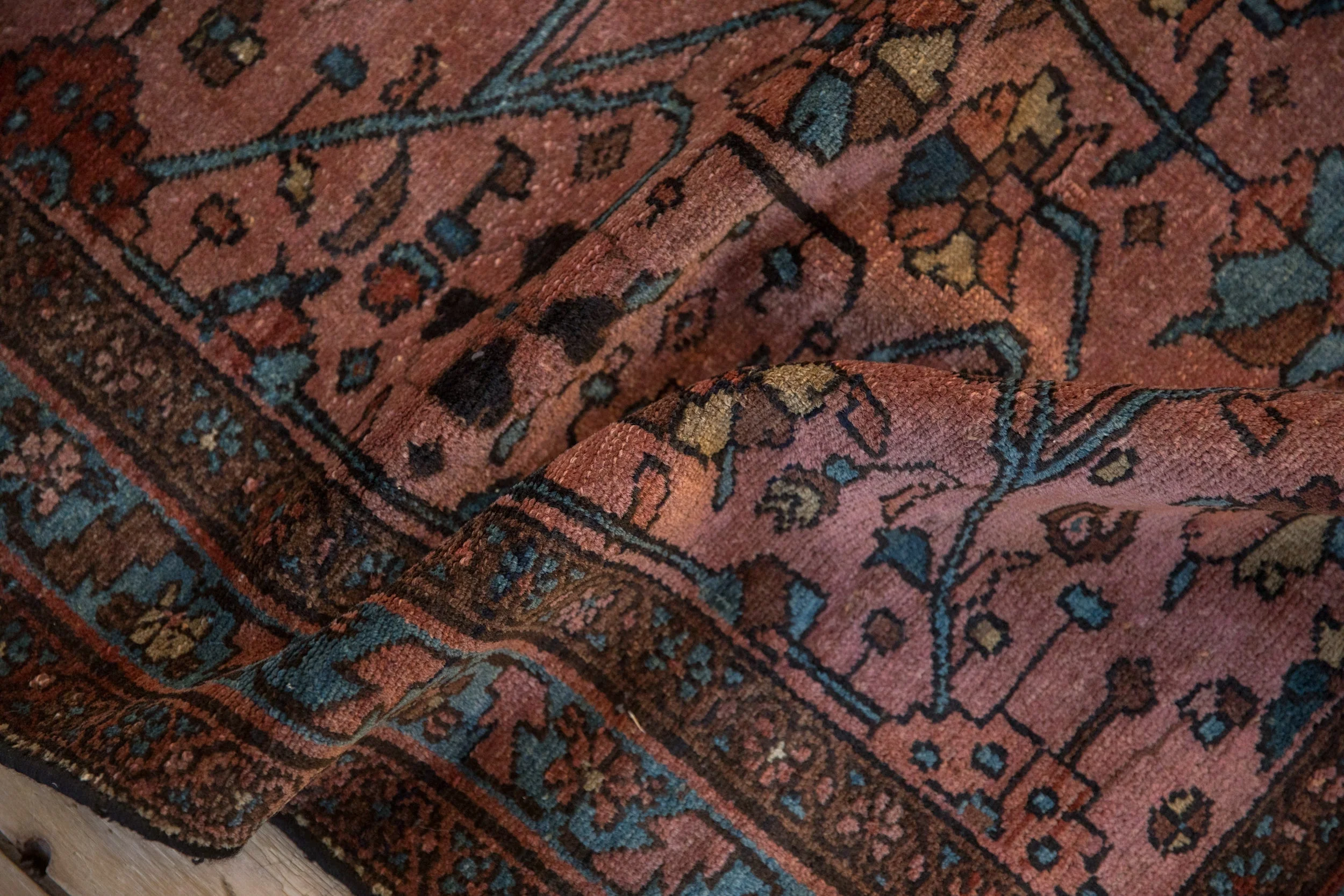 3.5x6.5 Antique Fine Lilihan Rug - Image 10