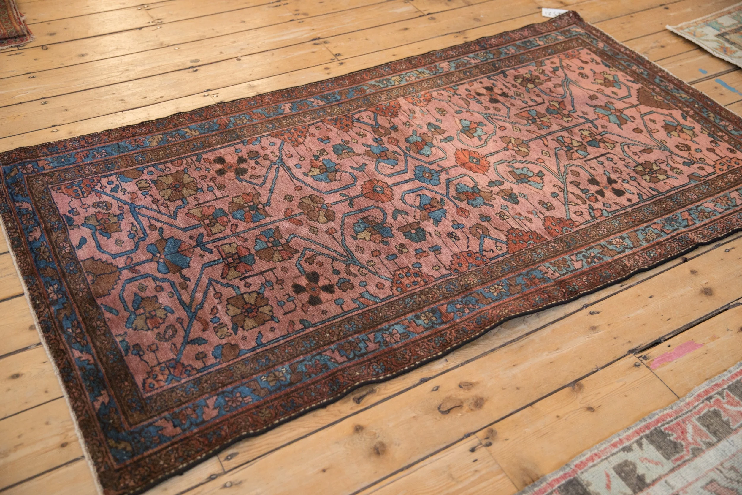 3.5x6.5 Antique Fine Lilihan Rug - Image 6