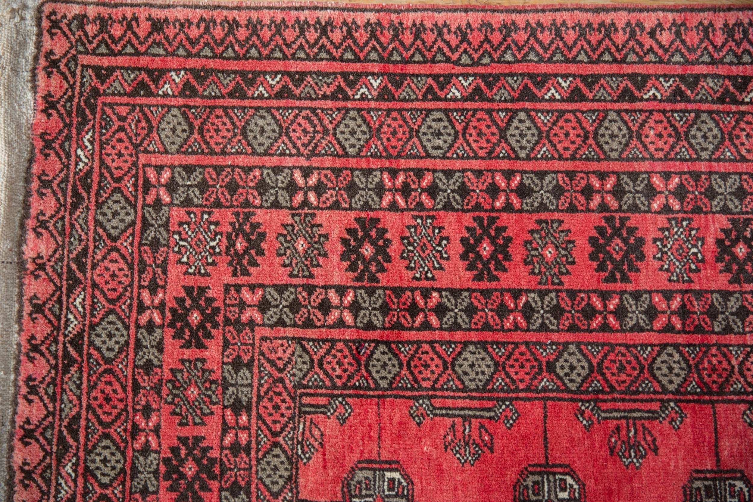 3.5x6.5 Vintage Daulatabad Rug - Image 3