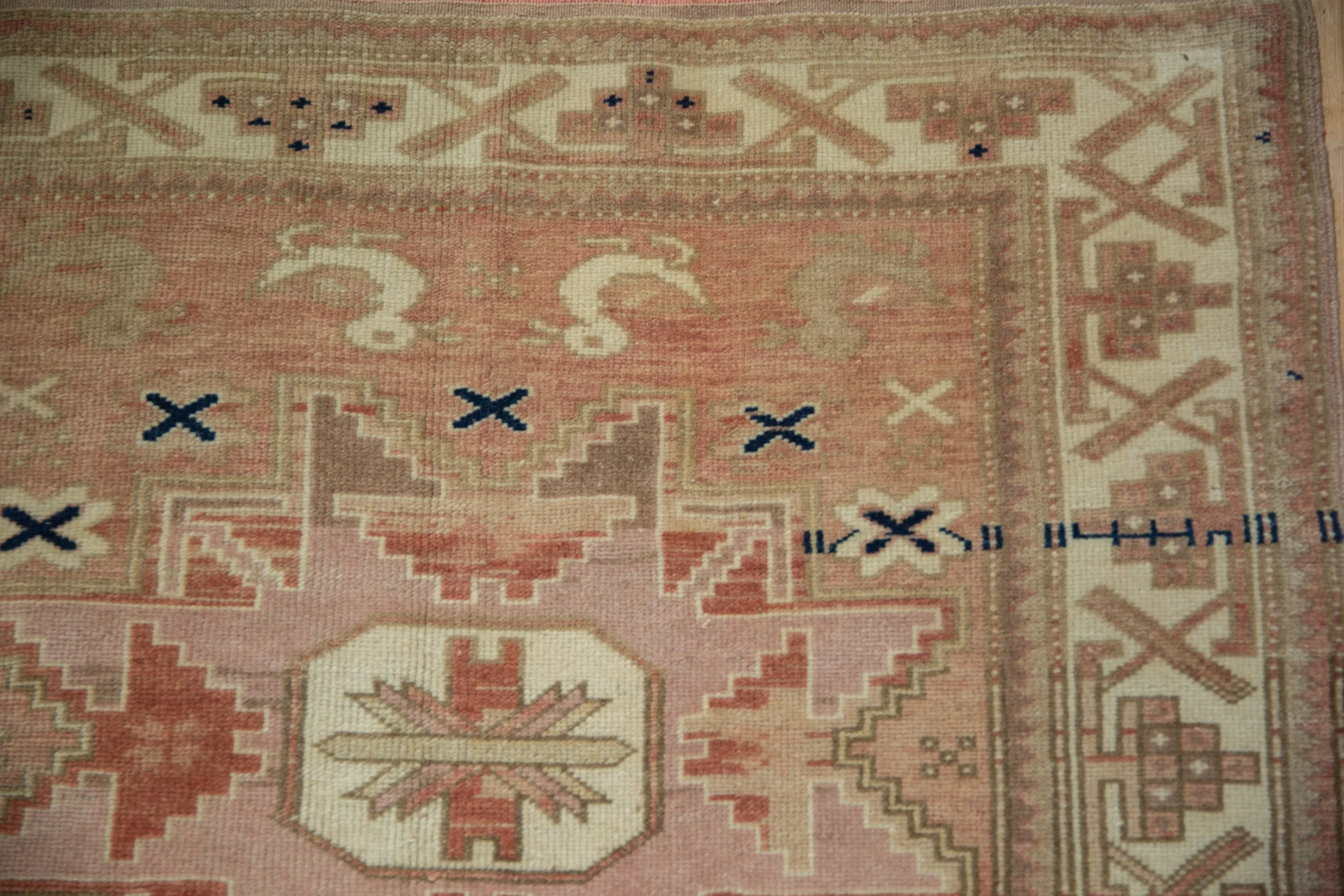 3.5x6.5 Vintage Distressed Anatolian Rug - Image 3