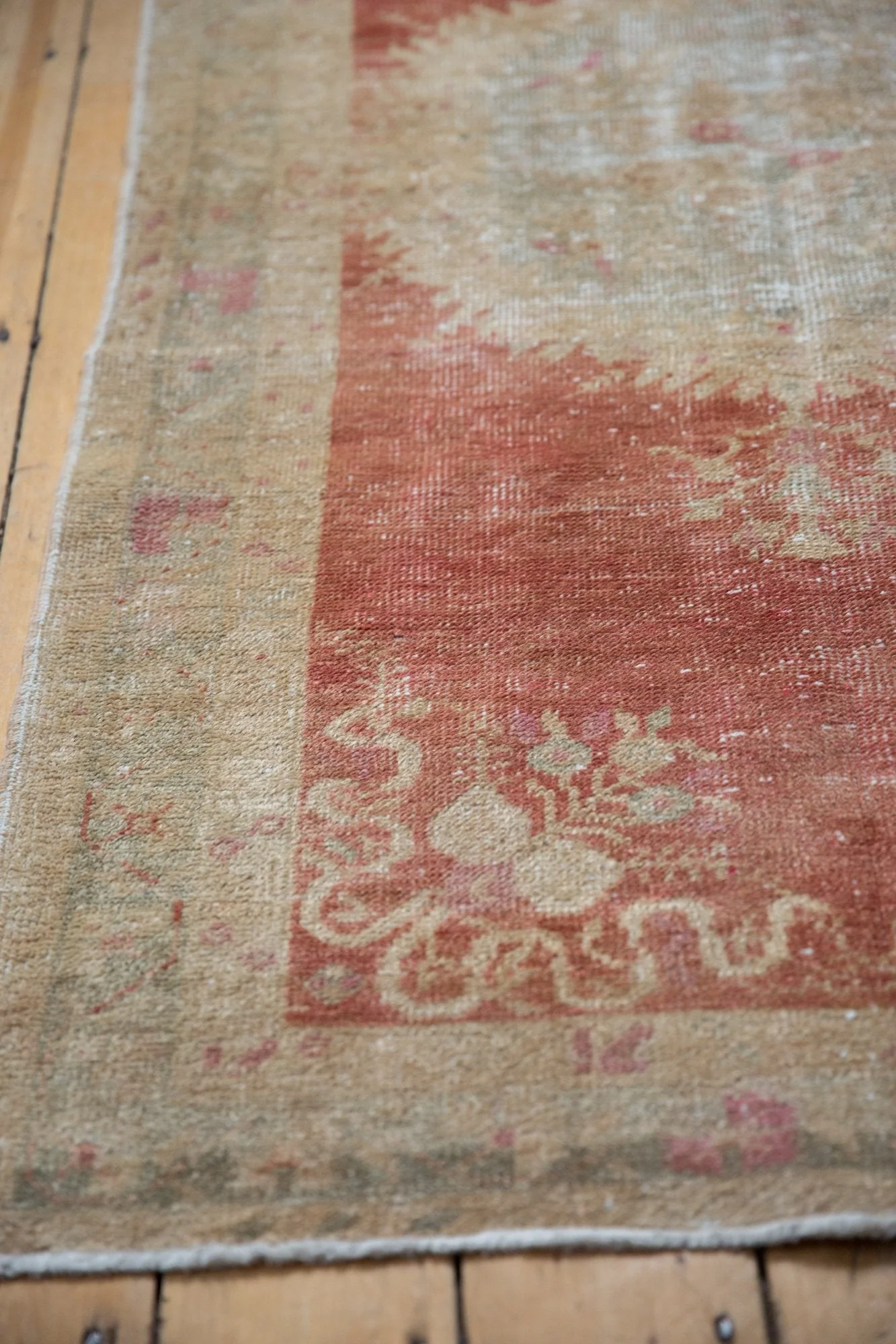 3.5x6.5 Vintage Distressed Oushak Rug - Image 4