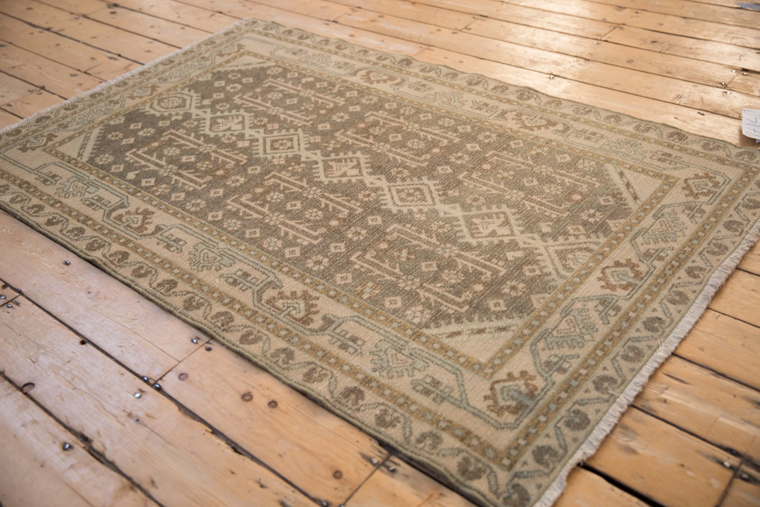 3.5x6 Vintage Distressed Hamadan Rug - Image 7
