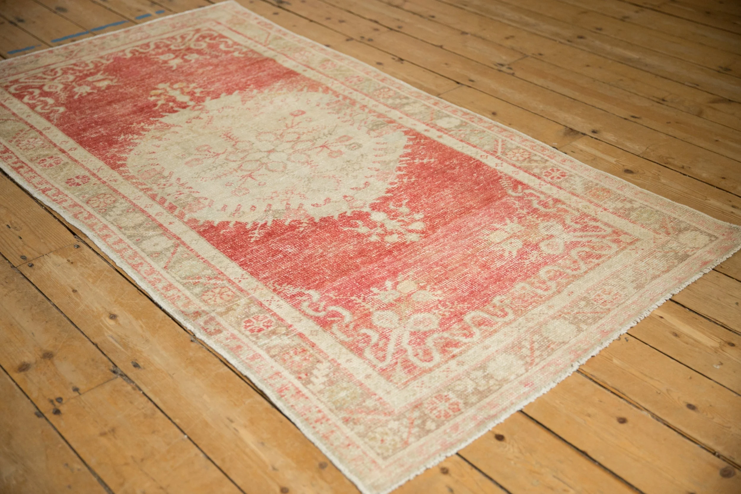 3.5x6 Vintage Distressed Oushak Rug - Image 4