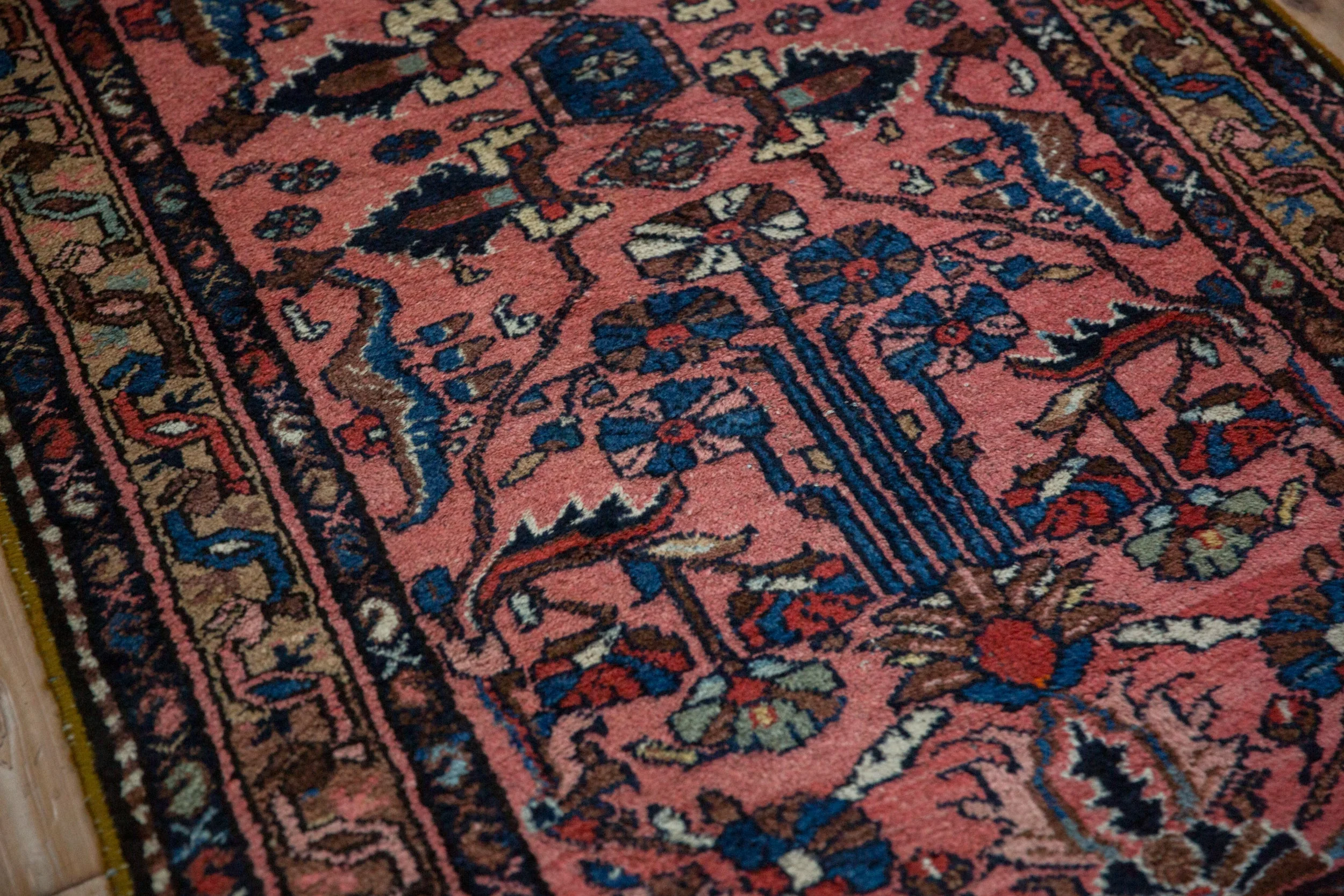 3.5x6 Vintage Mehriban Rug - Image 7