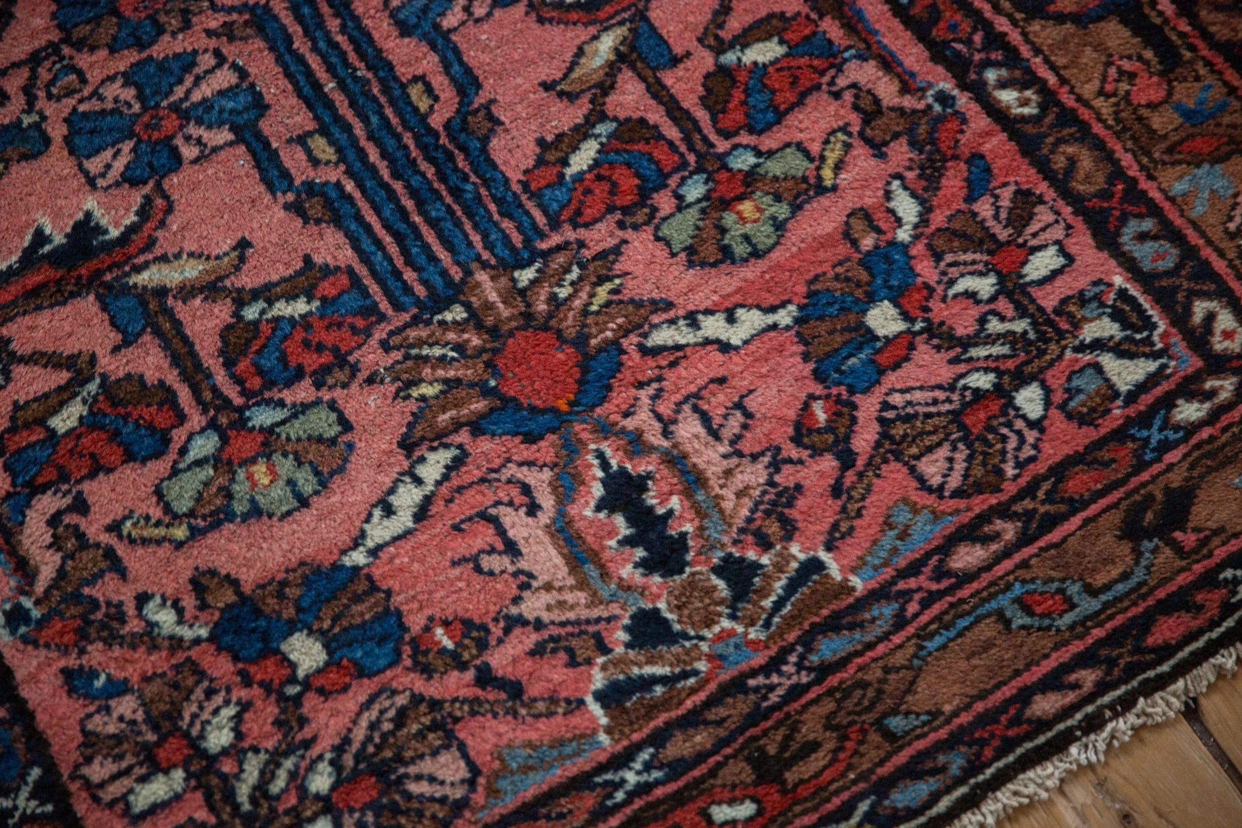3.5x6 Vintage Mehriban Rug - Image 8