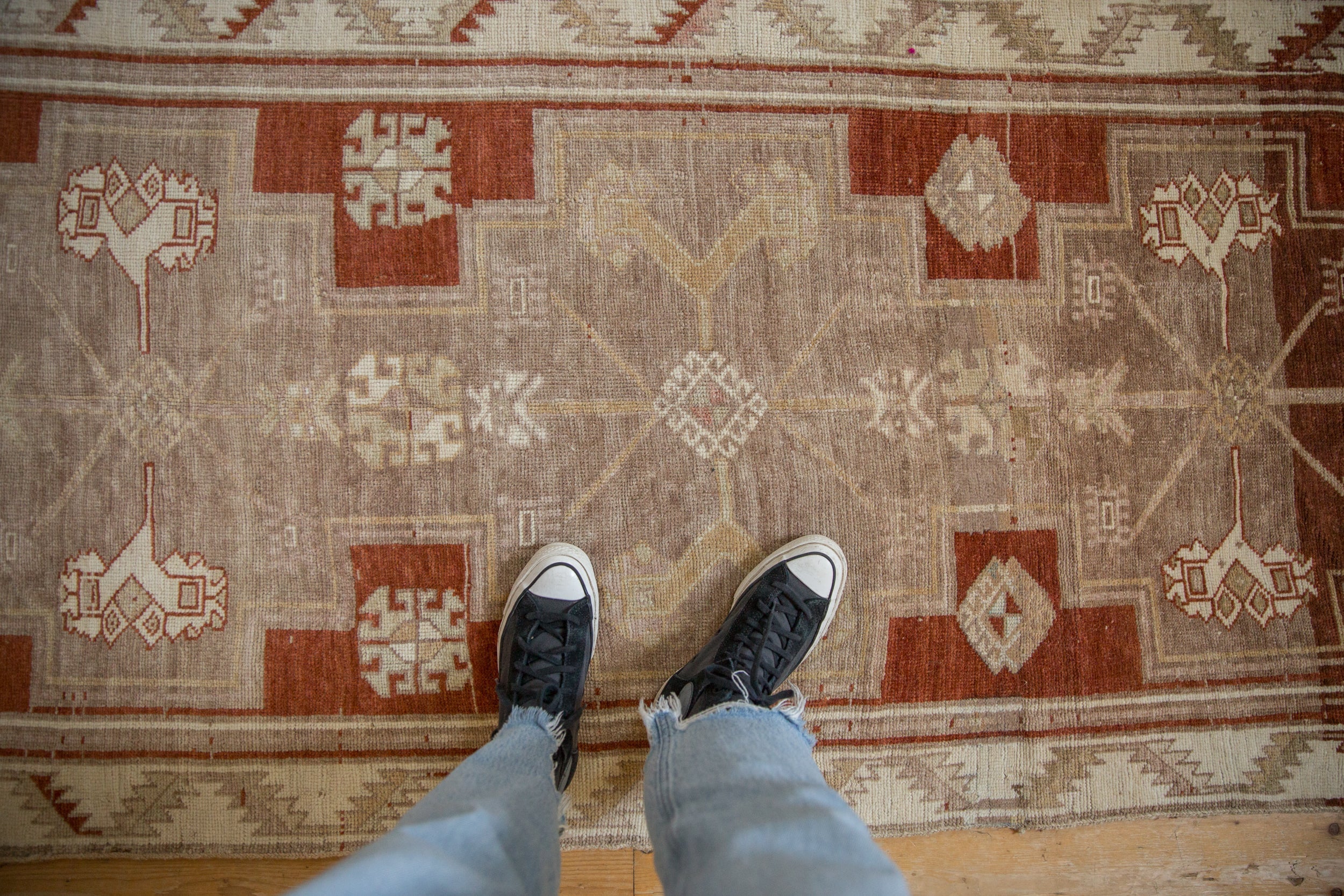 3.5x9.5 Vintage Distressed Kars Rug Runner - Image 2