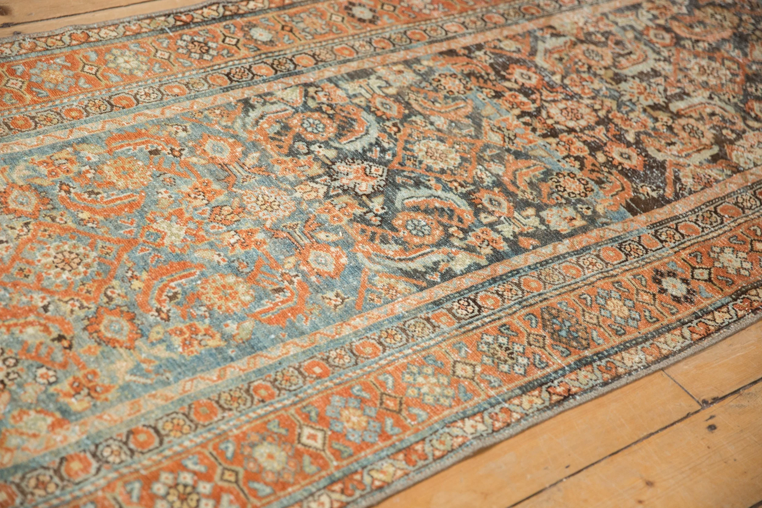 3.5x9.5 Vintage Distressed Malayer Rug Runner - Image 6