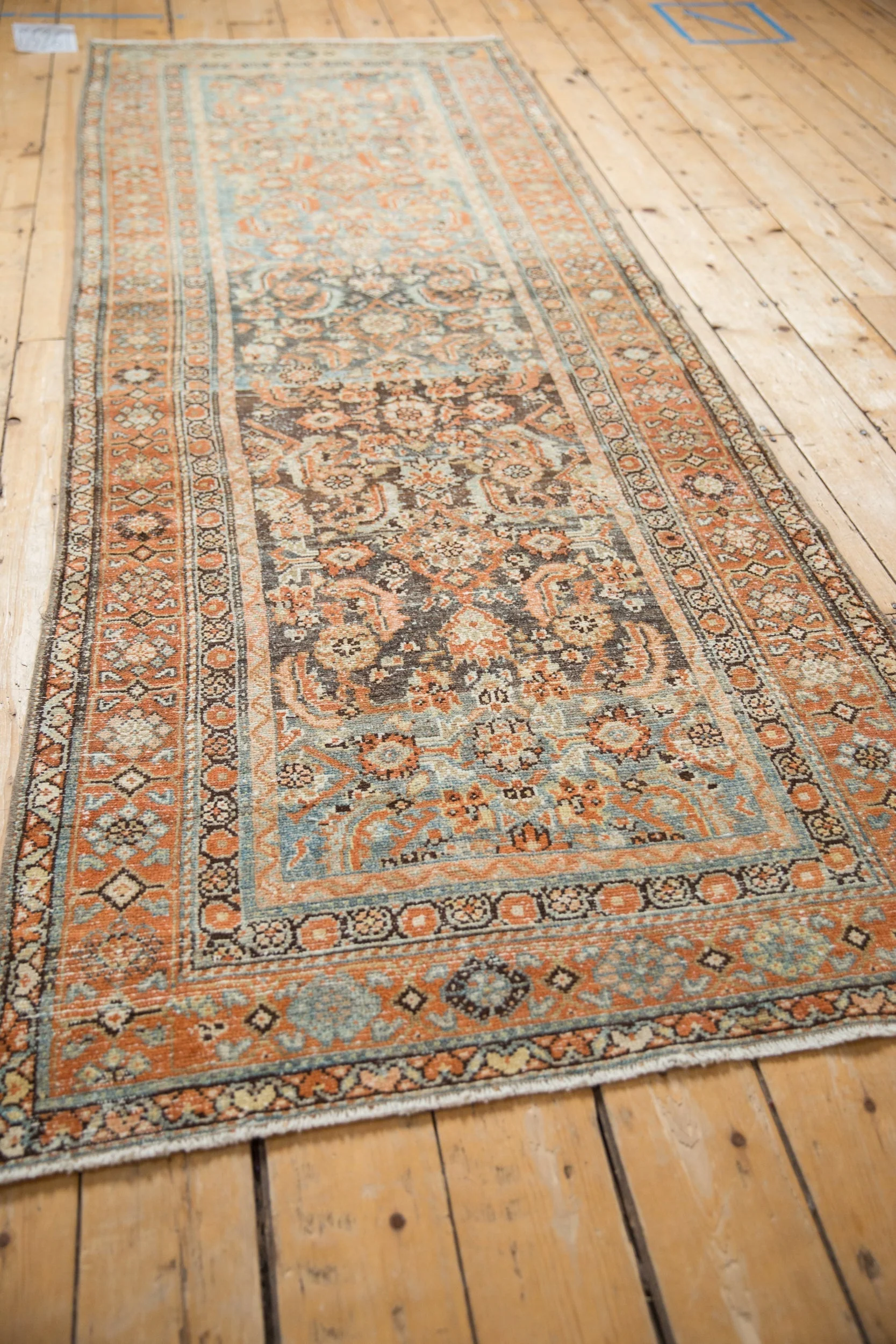 3.5x9.5 Vintage Distressed Malayer Rug Runner - Image 7