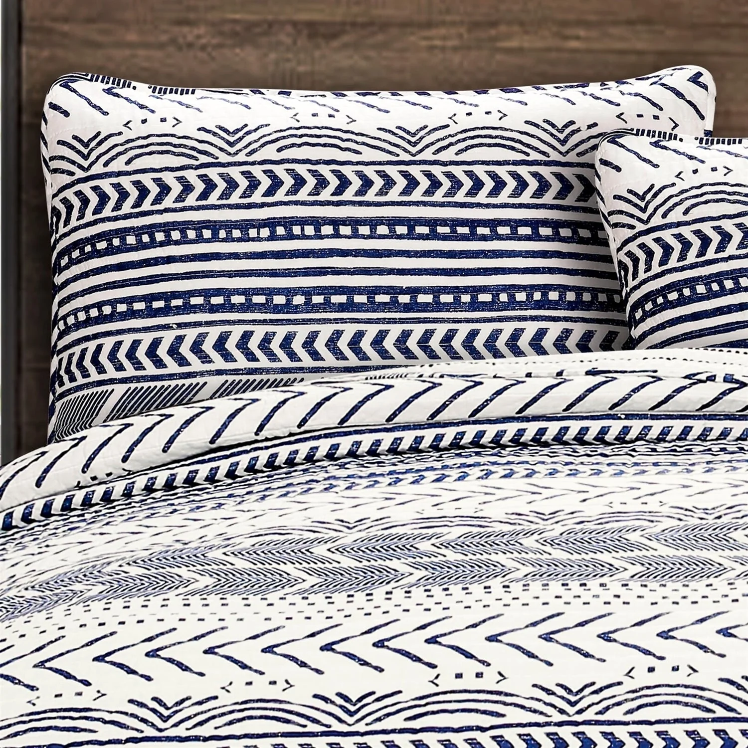 3 Piece Scandinavian Blue White Reversible Cotton Set in King - Image 3