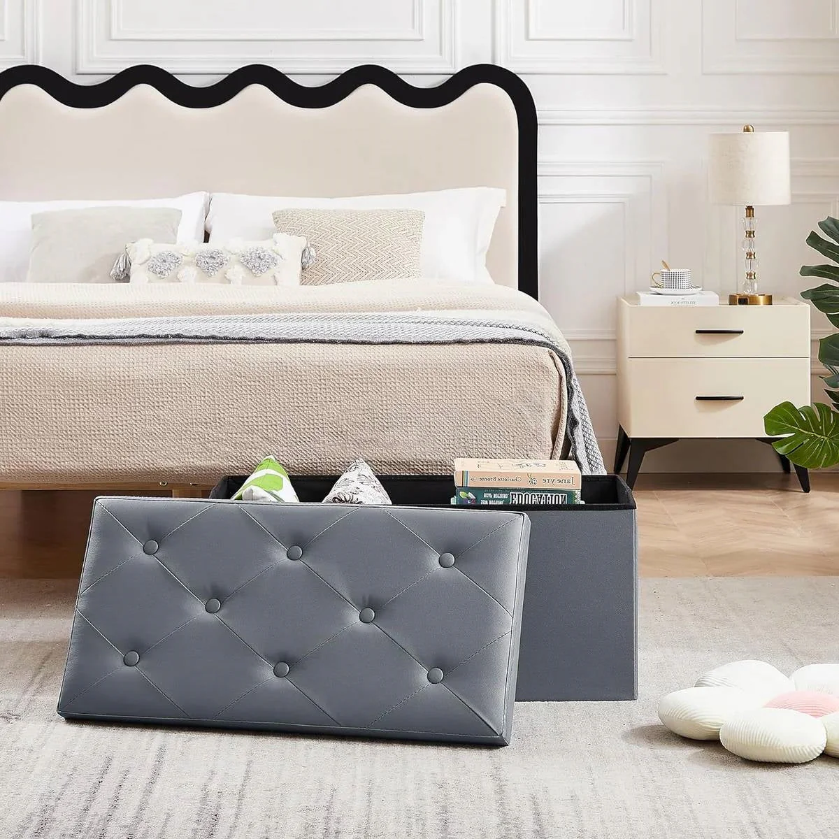 30-inch Light Grey Faux Leather Upholstered End of Bed Storage Bench Ottoman - Image 2