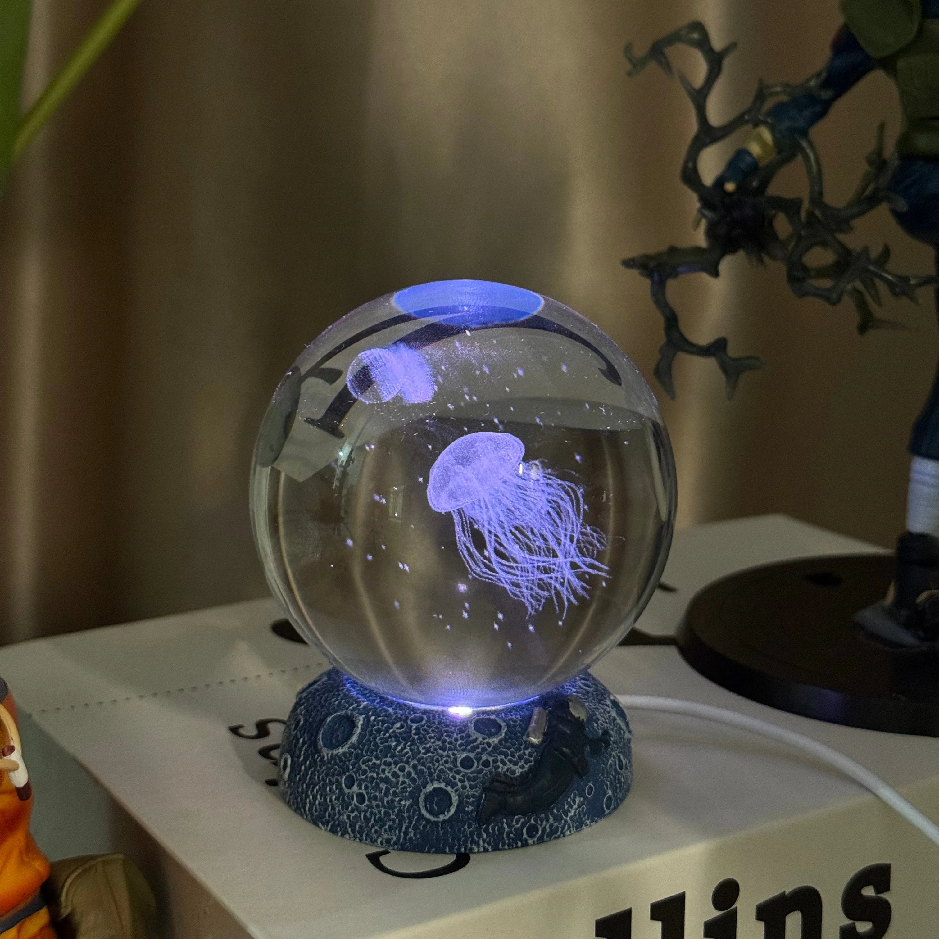 3D Jerryfish Crystal Night Lights, Glass Ball Light Christmas Gifts - Image 6