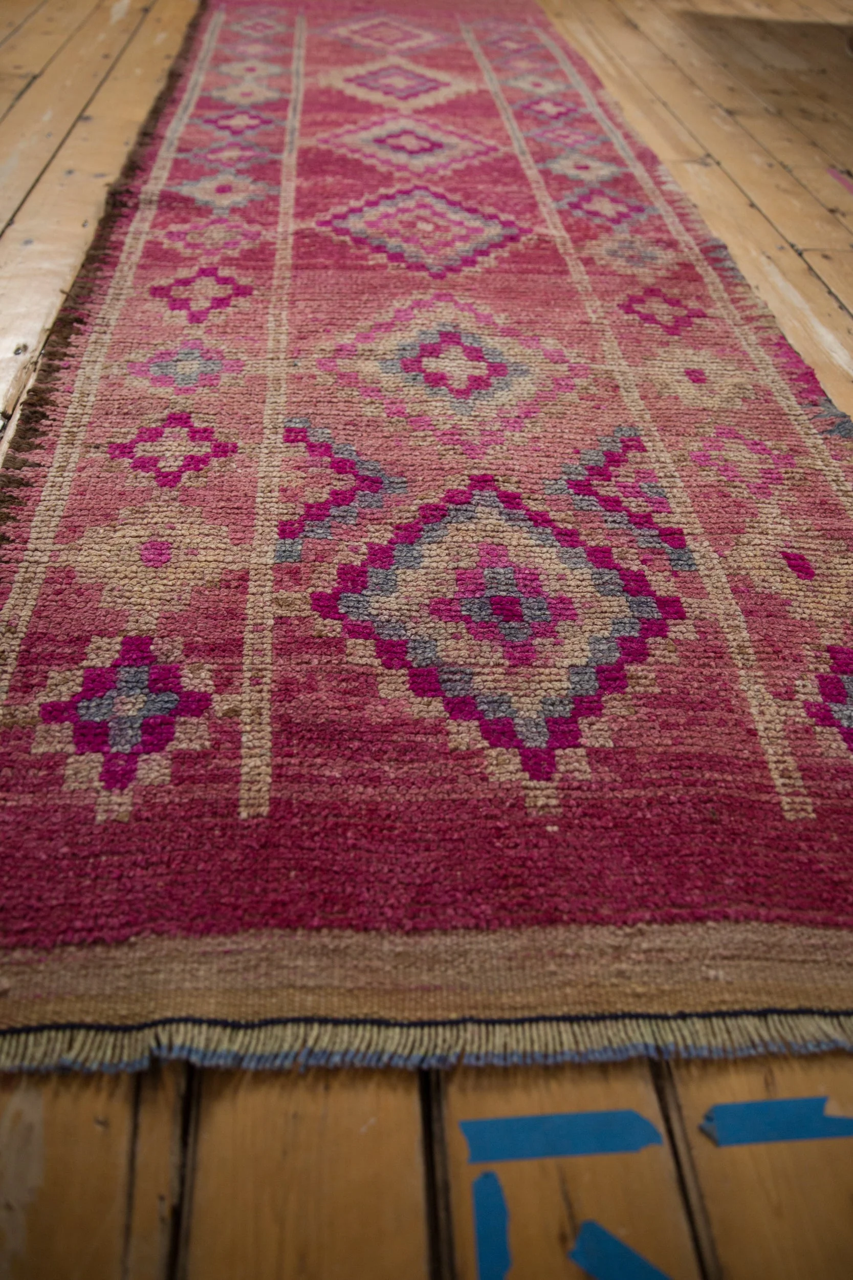 3x10.5 Vintage Distressed Kurd Rug Runner - Image 3