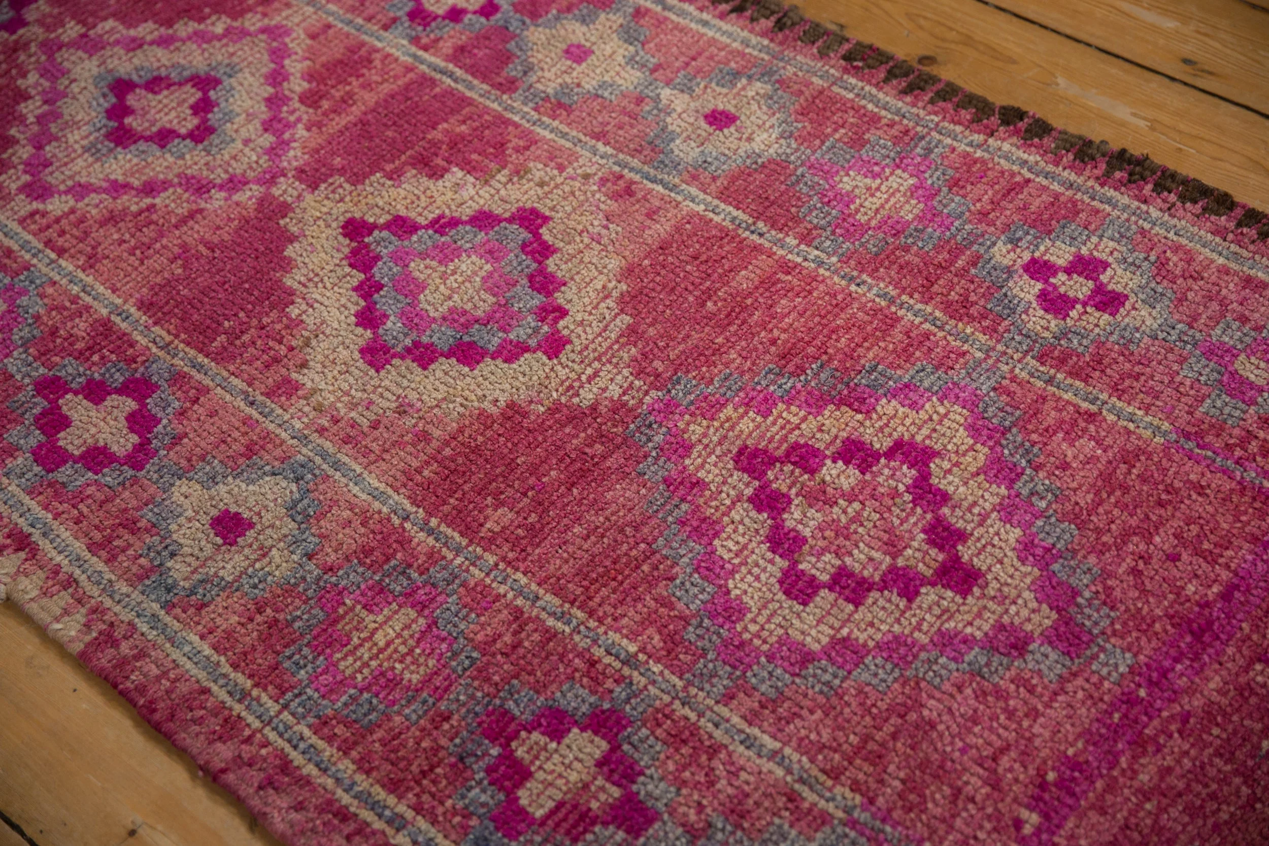 3x10.5 Vintage Distressed Kurd Rug Runner - Image 7