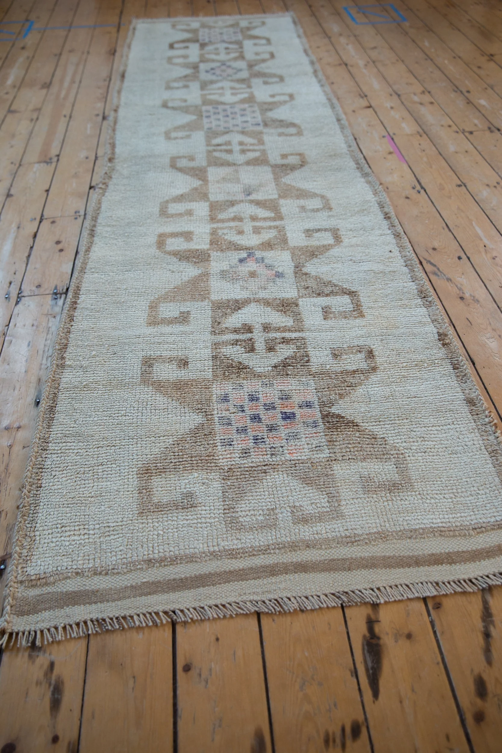 3x11.5 Vintage Distressed Kurd Rug Runner - Image 4