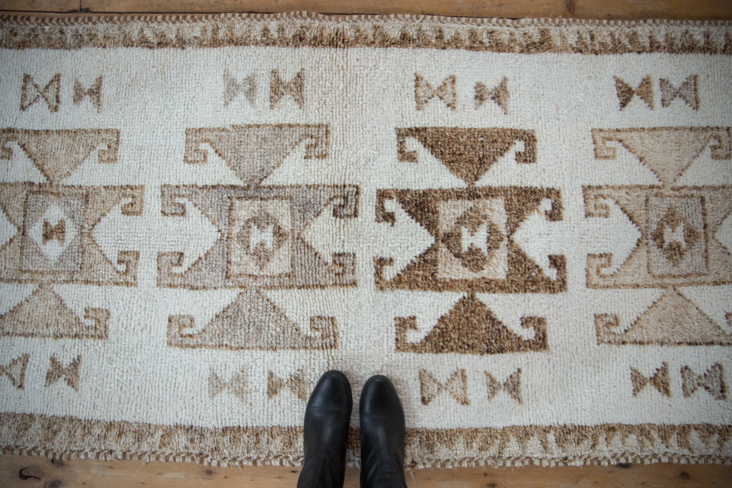 3x11.5 Vintage Distressed Kurd Rug Runner - Image 2