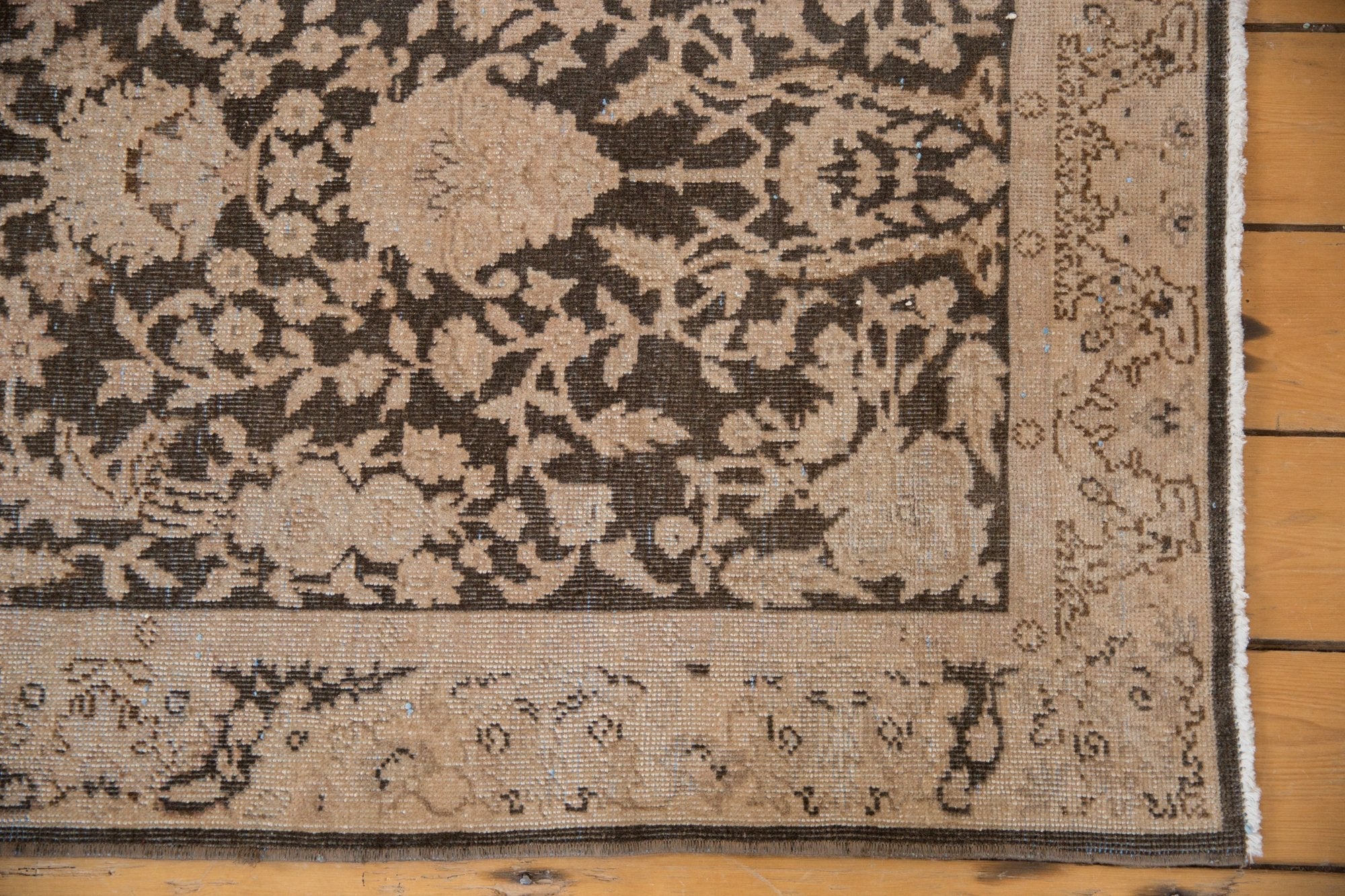 3x11 Vintage Distressed Sparta Rug Runner - Image 3