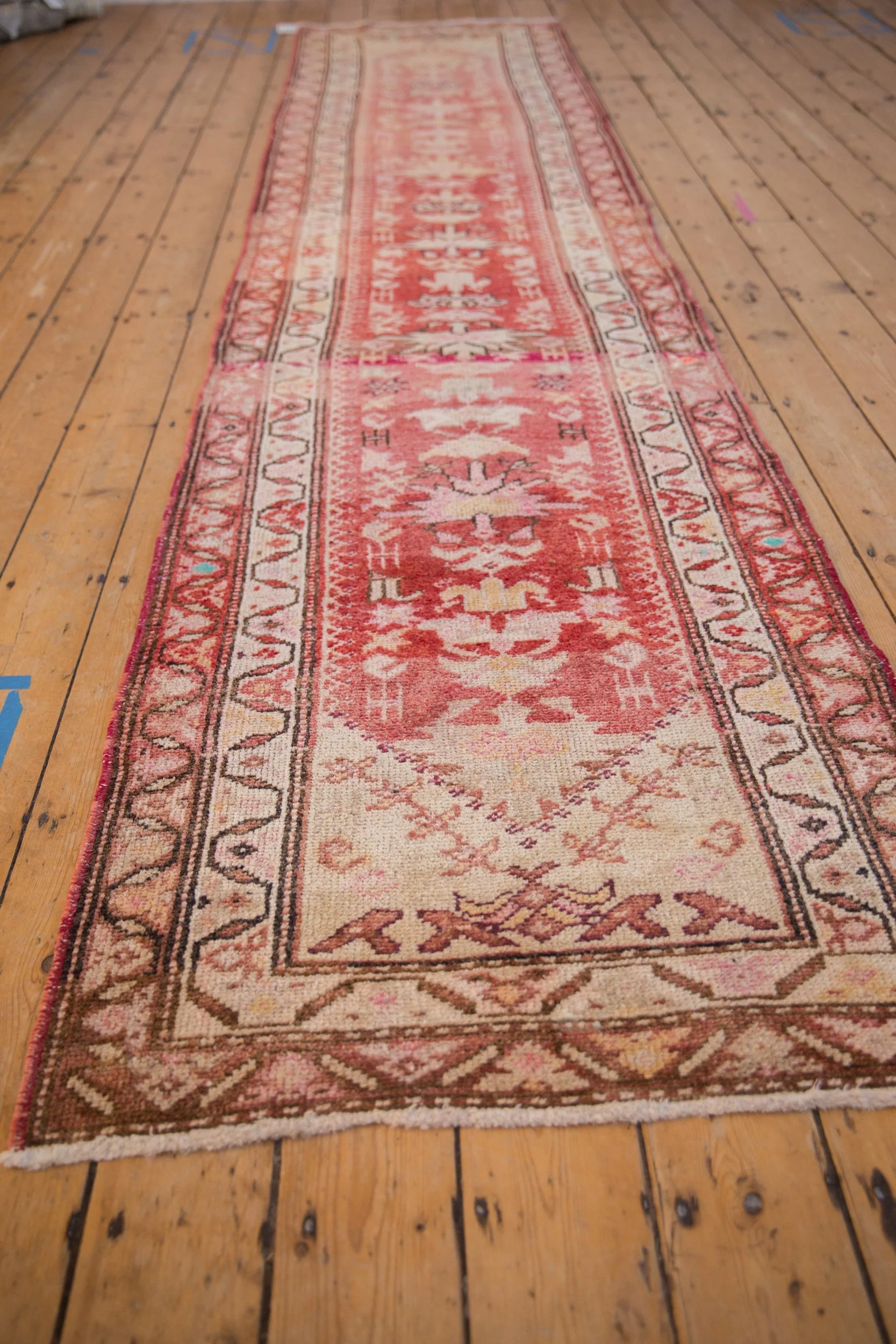 3x13.5 Vintage Distressed Kurd Rug Runner - Image 4